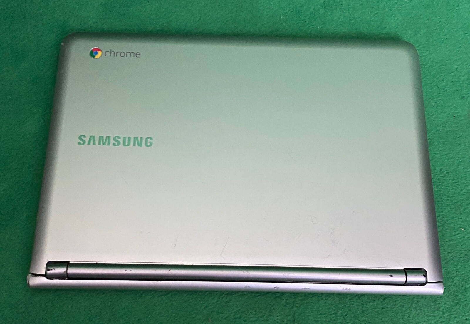 Samsung Chromebook X3303C12/Samsung DVD-L70 Portable DVD Player/Franklin Wordmas