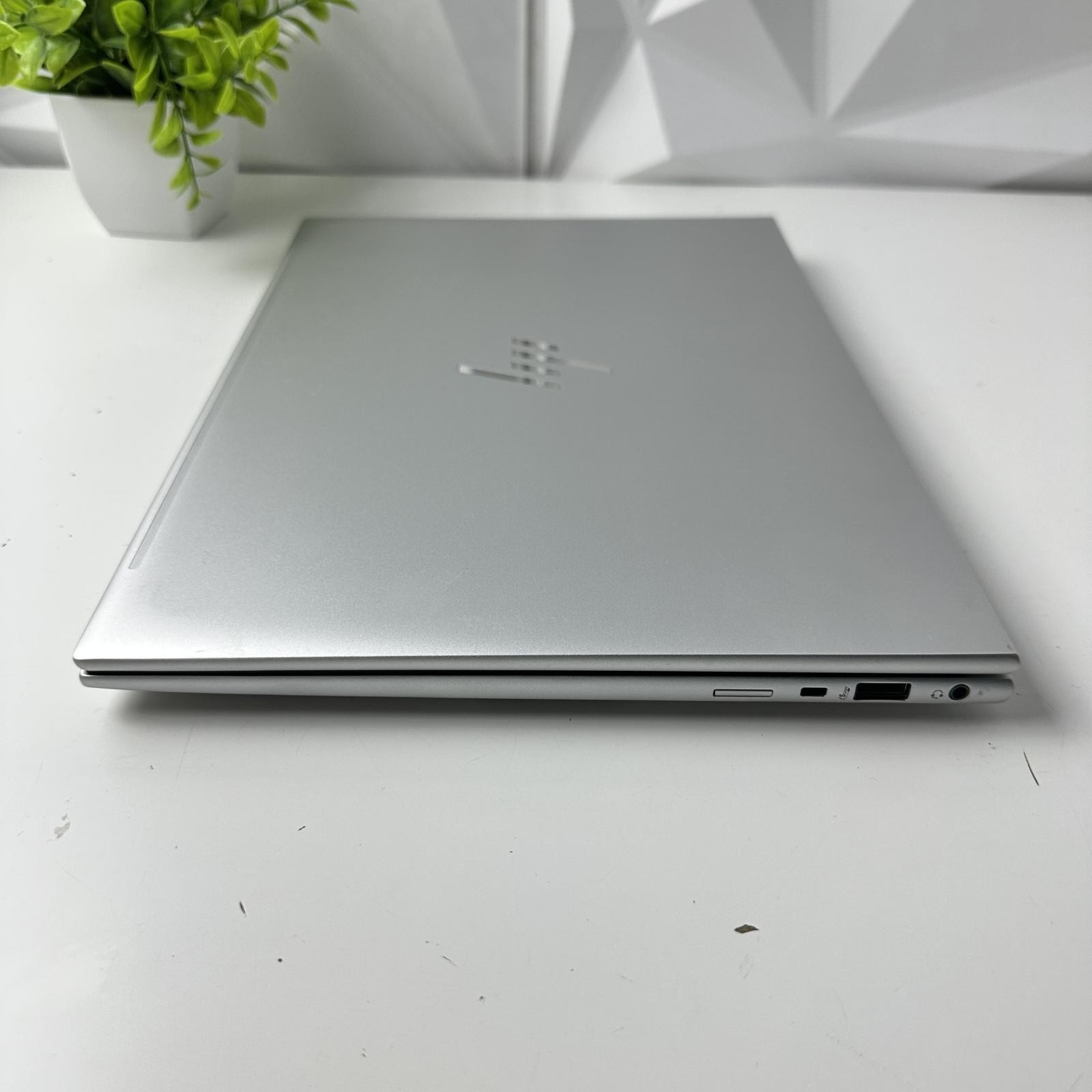 HP EliteBook 845 G11 Laptop, 14″ FHD, Ryzen 5 PRO 8540U, 16GB, 256GB SSD