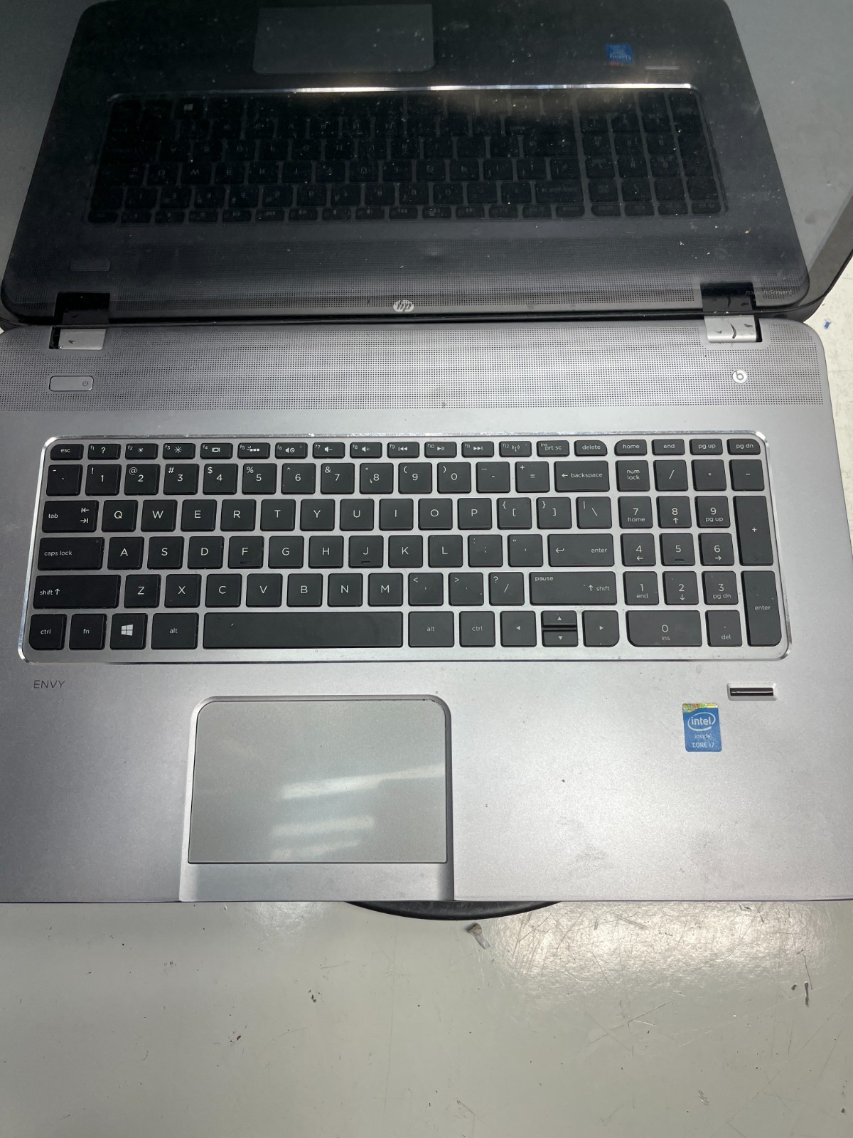 HP Envy m7-j120dx Intel Core i7-4700MQ 2.4GHz 4GB NO HDD
