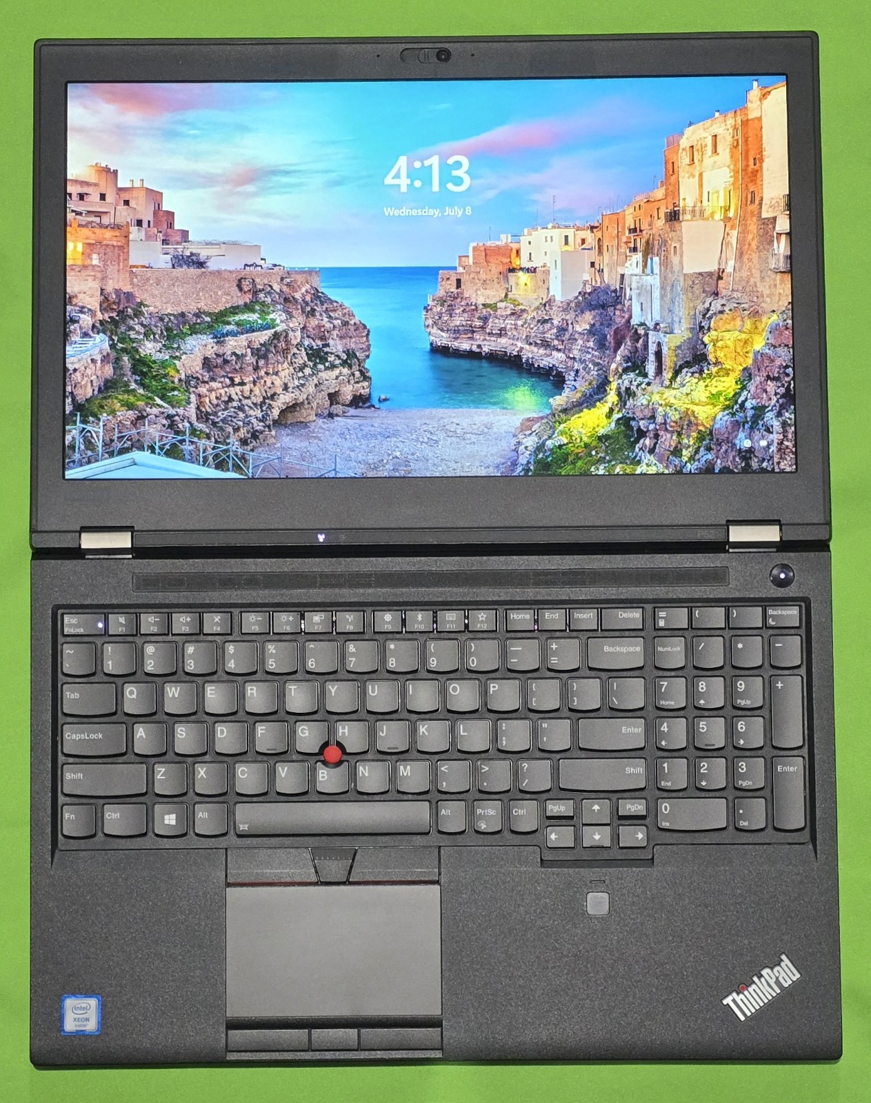 Lenovo ThinkPad P52 Xeon E-2176M 64GB Quadro P2000 2x512GB Win 11 Pro OOBE