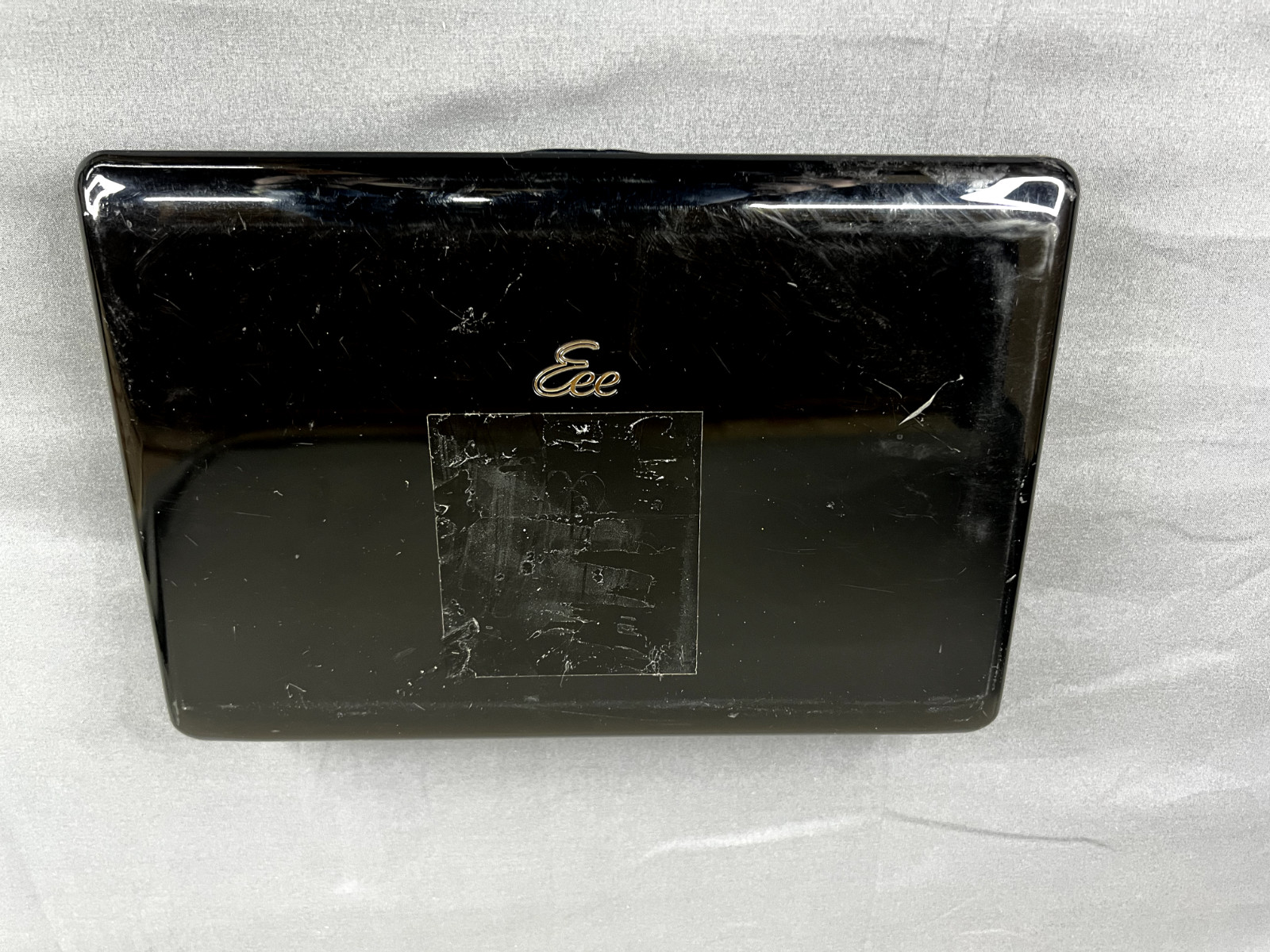 ASUS Eee PC 1005HA Netbook Atom N270 1GB RAM 160GB HDD Windows XP Home