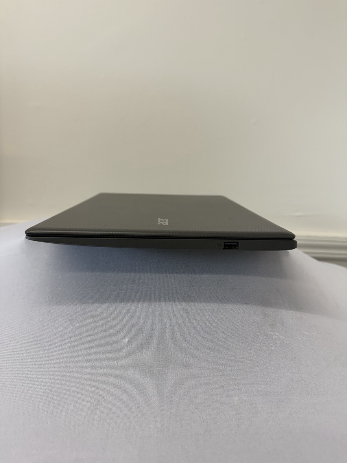 HP Pavillion 15-ab223cl Laptop – Good Screen – Intel i5-5200U – Read Des