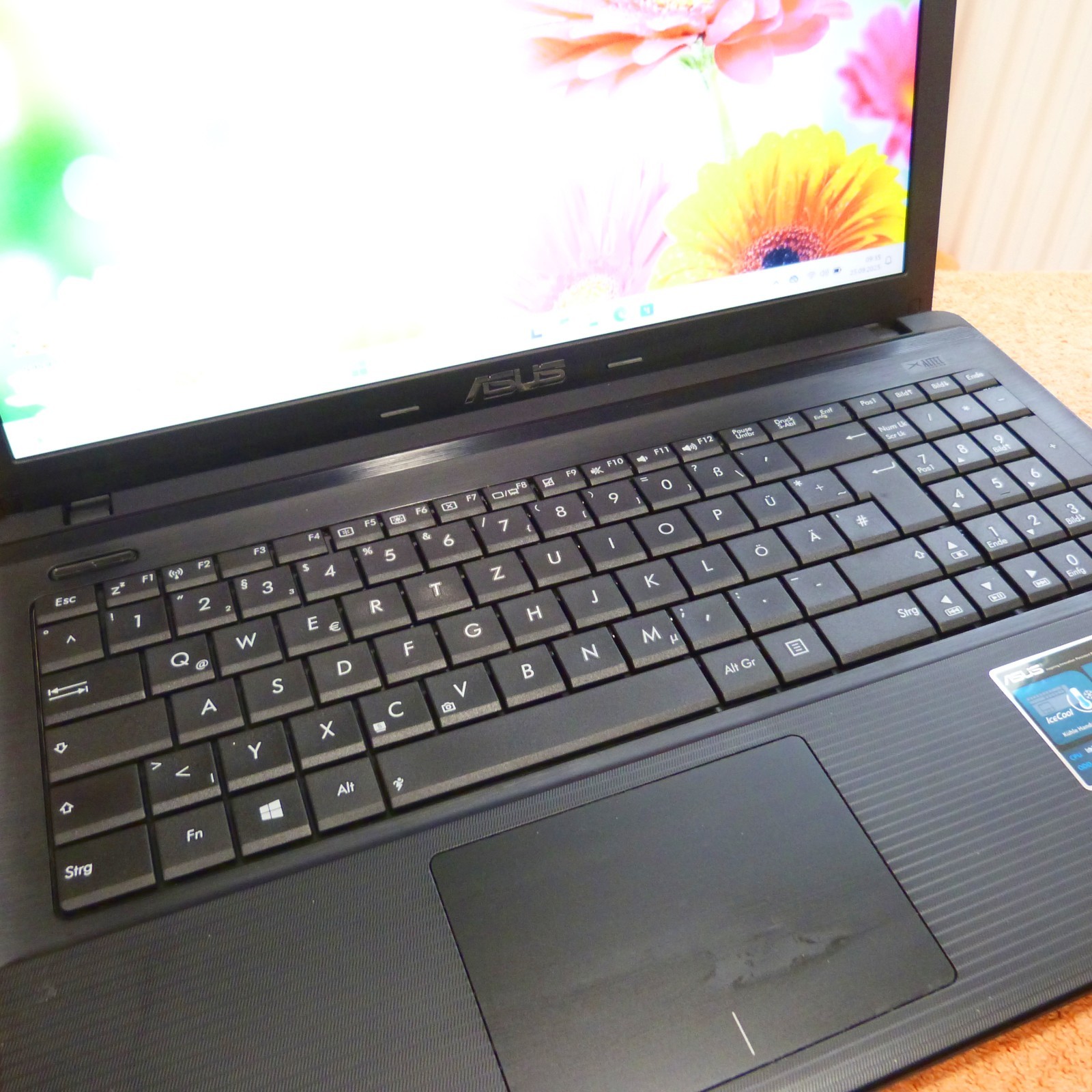 Asus K55 IceCOOL 15″ l 8GB RAM NEW l SSD Windows 11 PRO l BATTERY NEW HDMI USB3