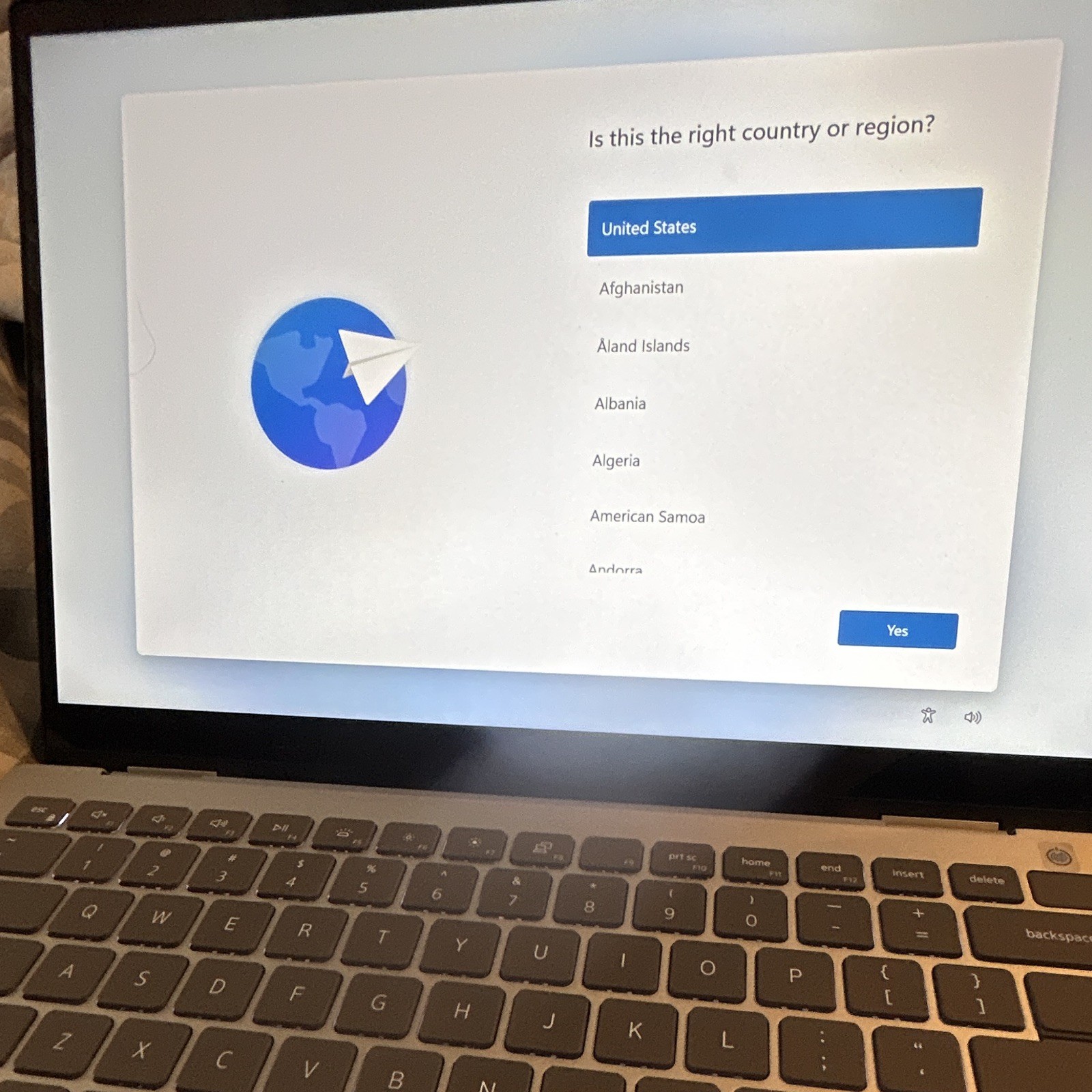 Dell Inspiron 15 7000 15.6″ FHD i7 2.8GHz 16GB 1TB SSD Win 11 Silver