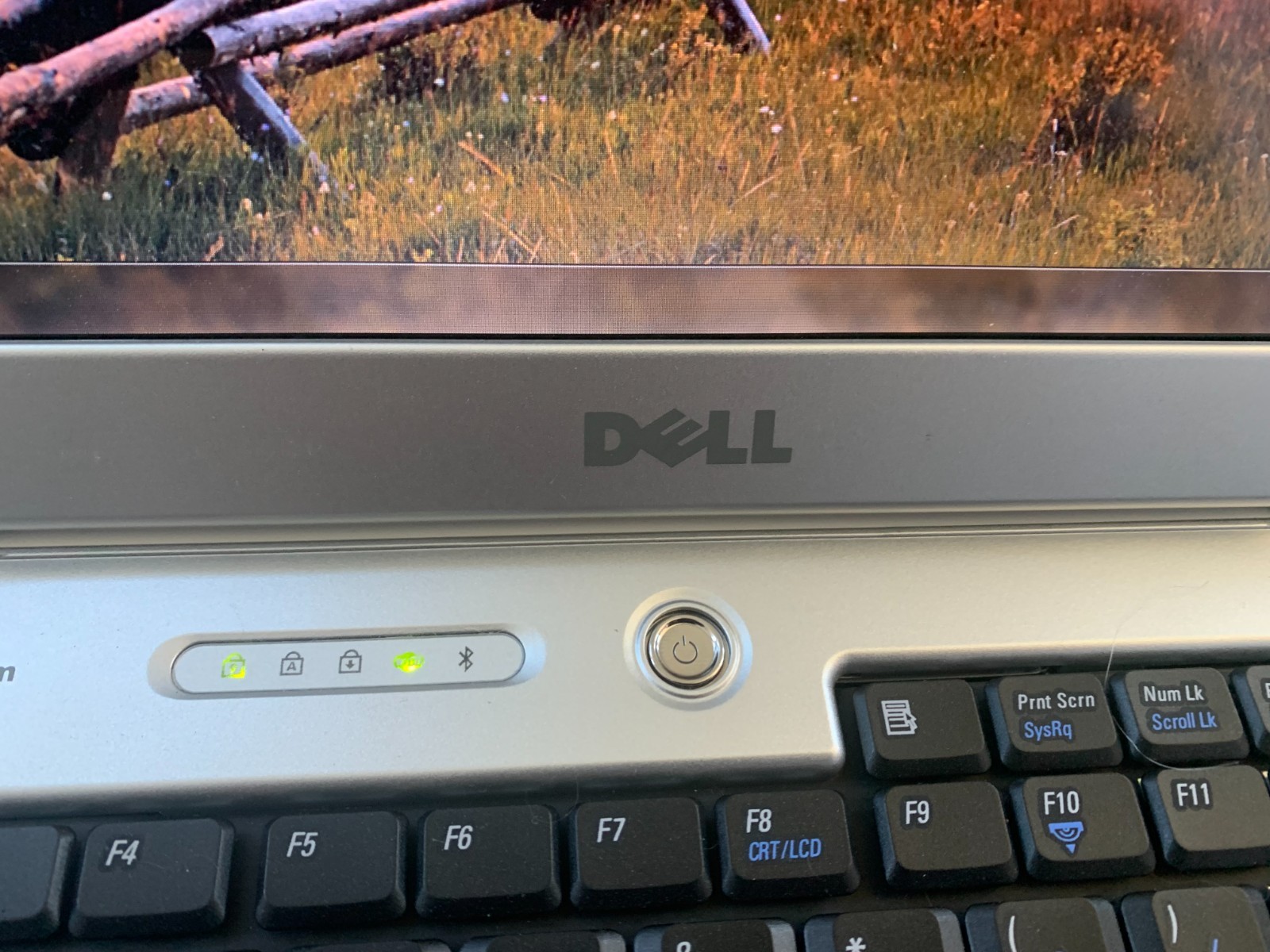 Dell Inspiron 640m 14″ Intel Core Duo T2050 1.6GHz 1GB RAM 120GB HDD Win 7 Pro