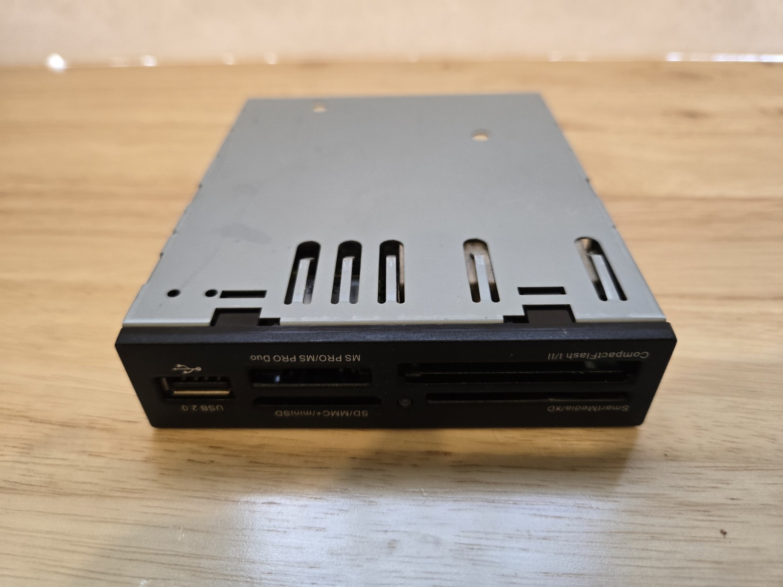 HP Multi Card Reader CR504U2-5151 405955-006 SD/MMC+ Mini SD Reader 487559-001