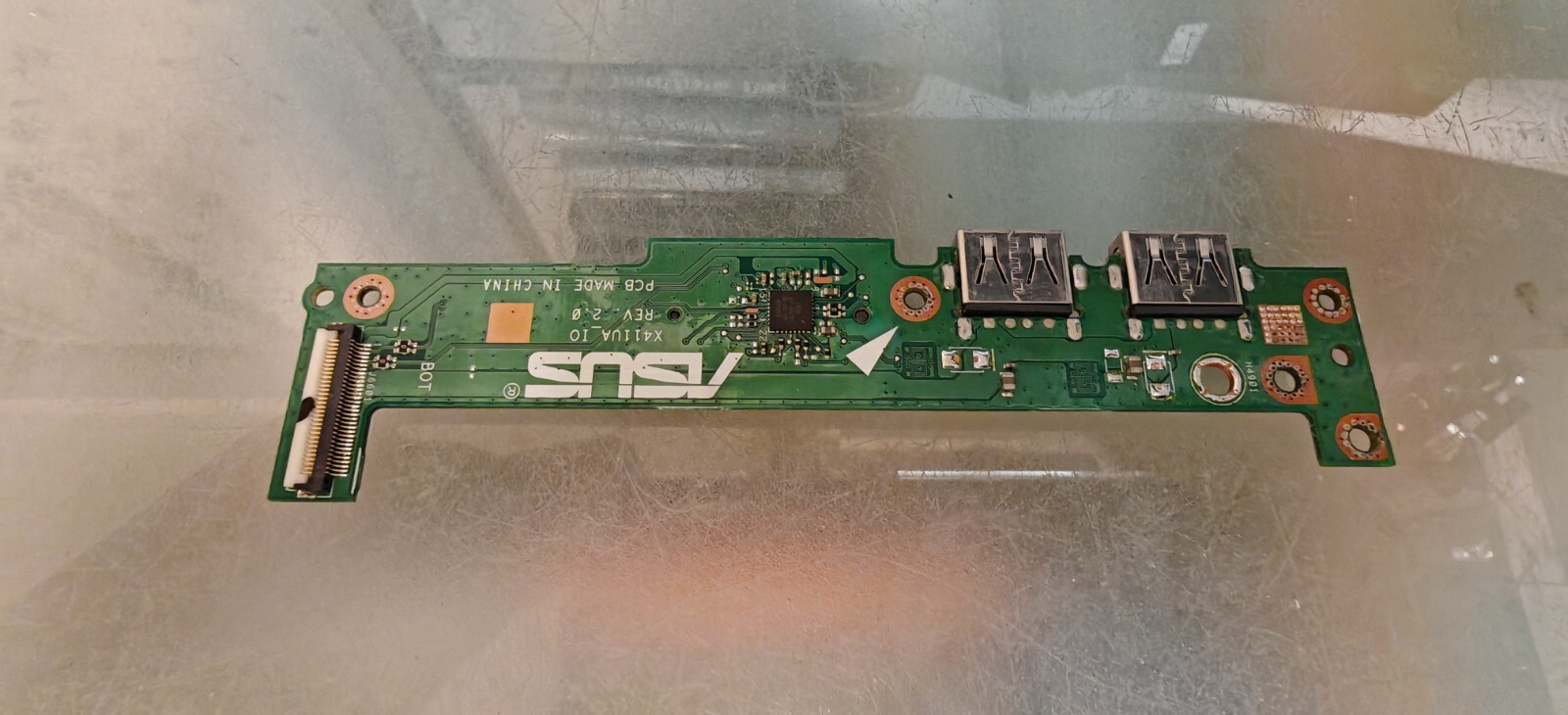 ASUS X411 S410 2 USB LED CARD SD READER X411UA_IO REV. 2.0