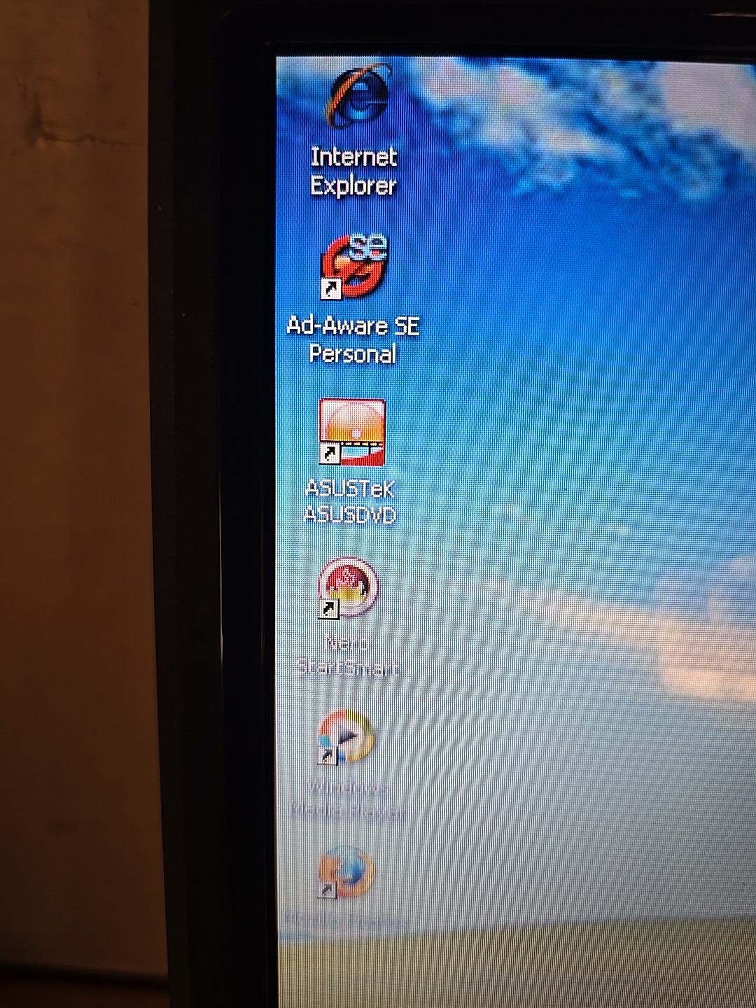 Upgraded DaKTech Windows Vista Buisiness Model S96FM Laptop Computer Works