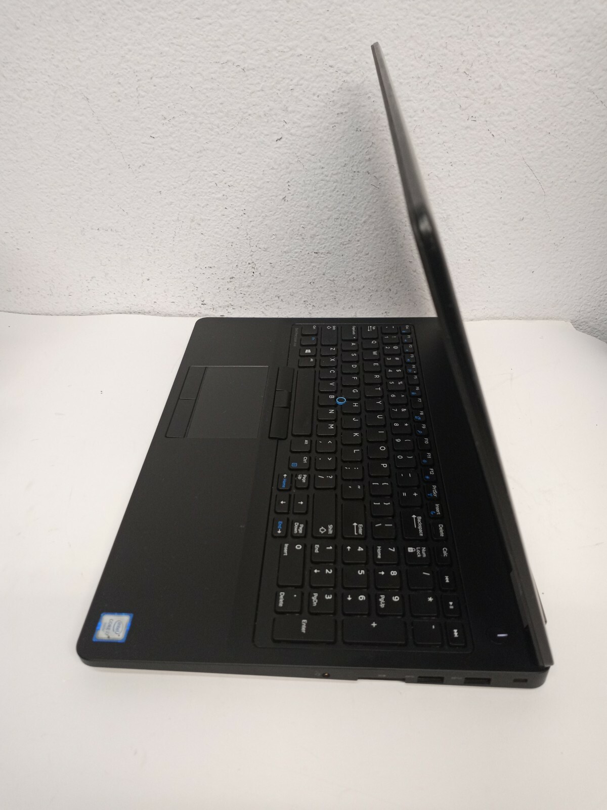 Dell Precision 3510 Laptop 15.6″ Intel Core i7-6700HQ 2.6GHz 8GB 256GB SSD Win10