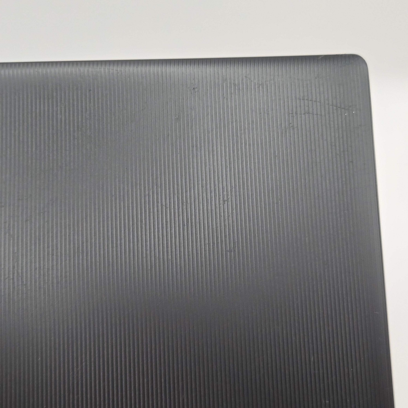 Acer Chromebook R752 Series N18Q6 11″ 32GB 4GB RAM – Cracked Screen Bad Battery