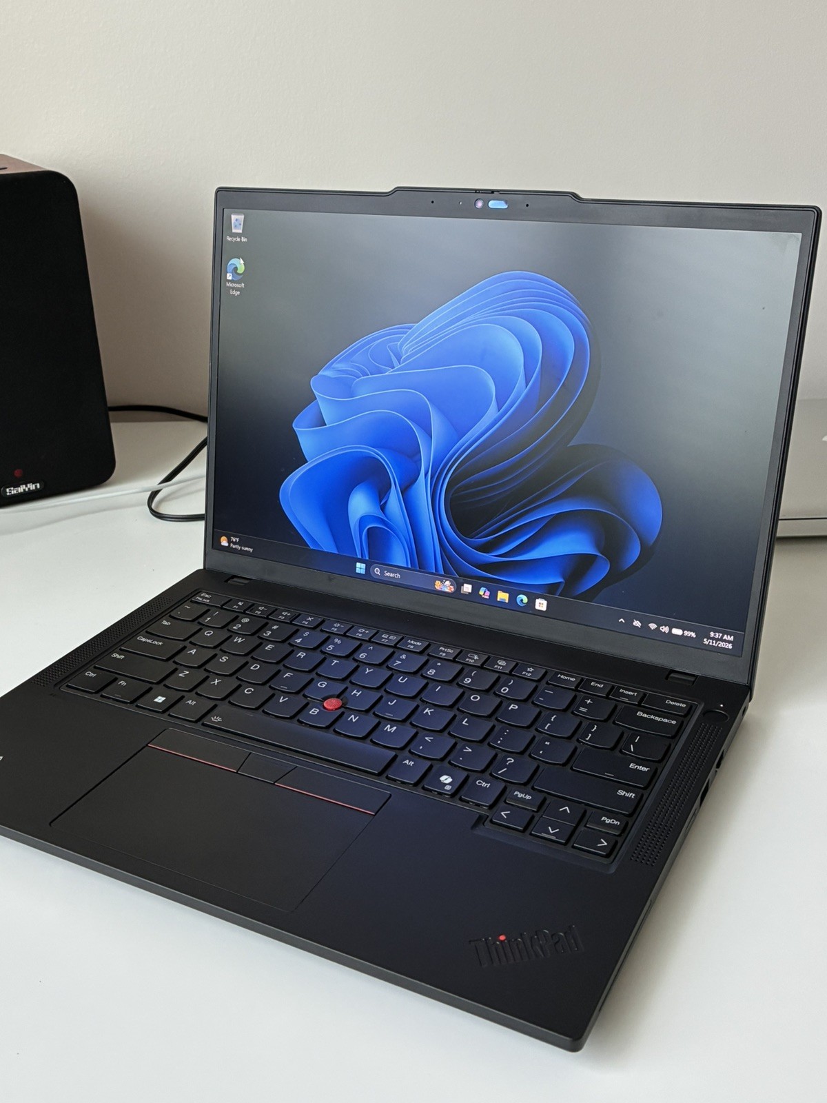 Lenovo ThinkPad P14s Gen 5 AMD Ryzen 7 PRO 8840HS 32GB 1TB – Factory Warranty!