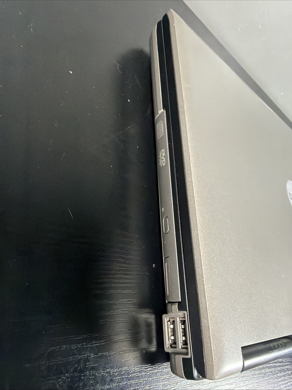 Dell Latitude D830 15.4″ Laptop Core 2 Duo 2.4GHz 305.5 HDD Linux Mint 17.7