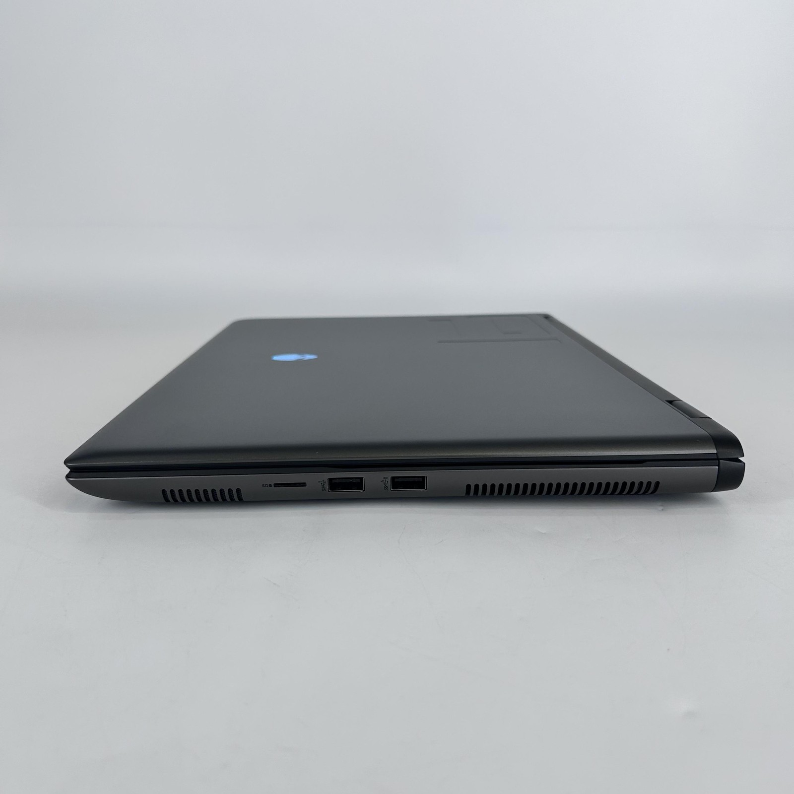 Dell Alienware M16 R2 240Hz QHD+ 2.3 GHz Ultra 9 185H 64GB 2TB SSD RTX 4070