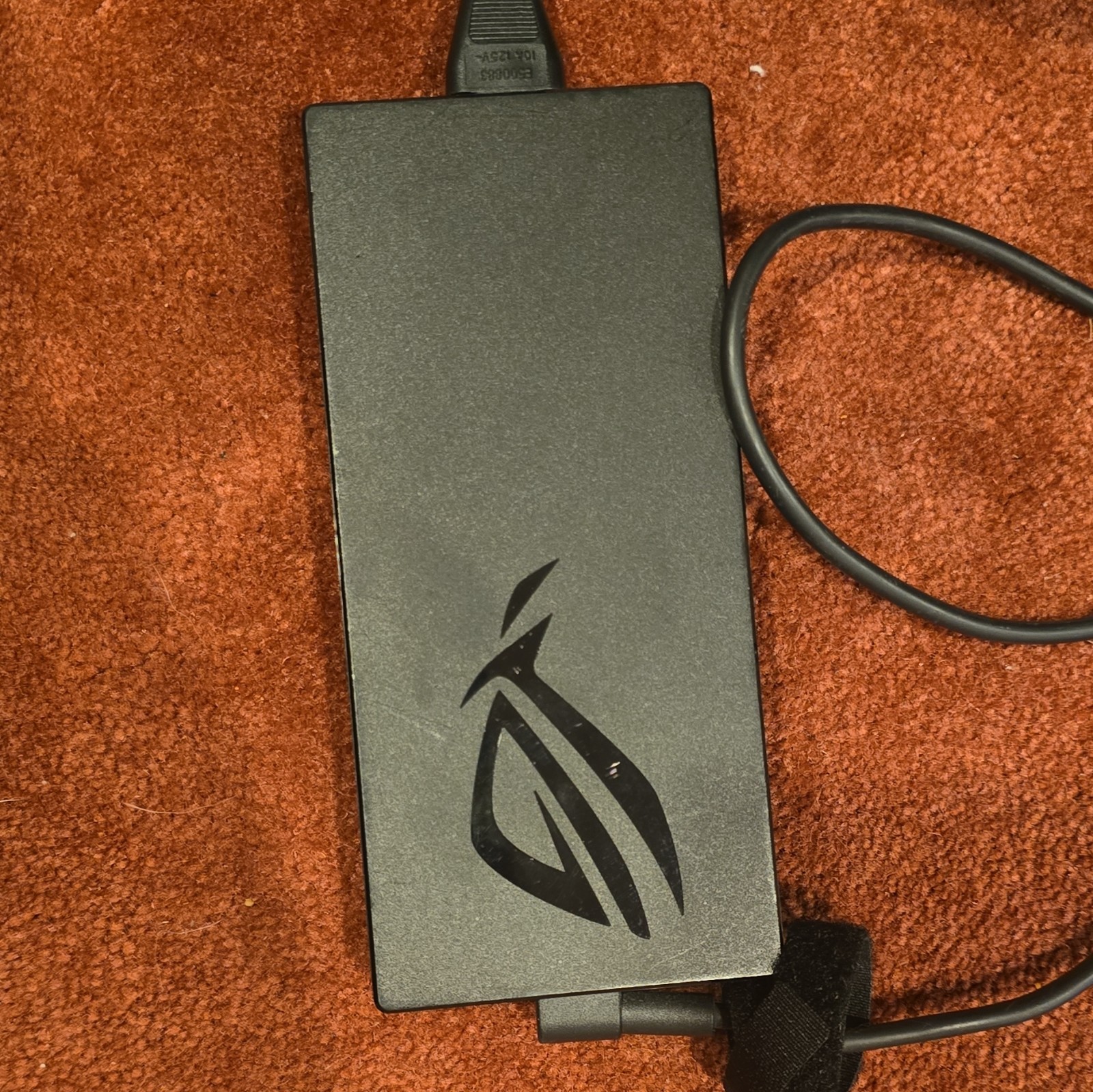 ASUS ROG Zephyrus M16 GU604VI 16″ i9-13900H RTX 4070 16GB SSD W11H