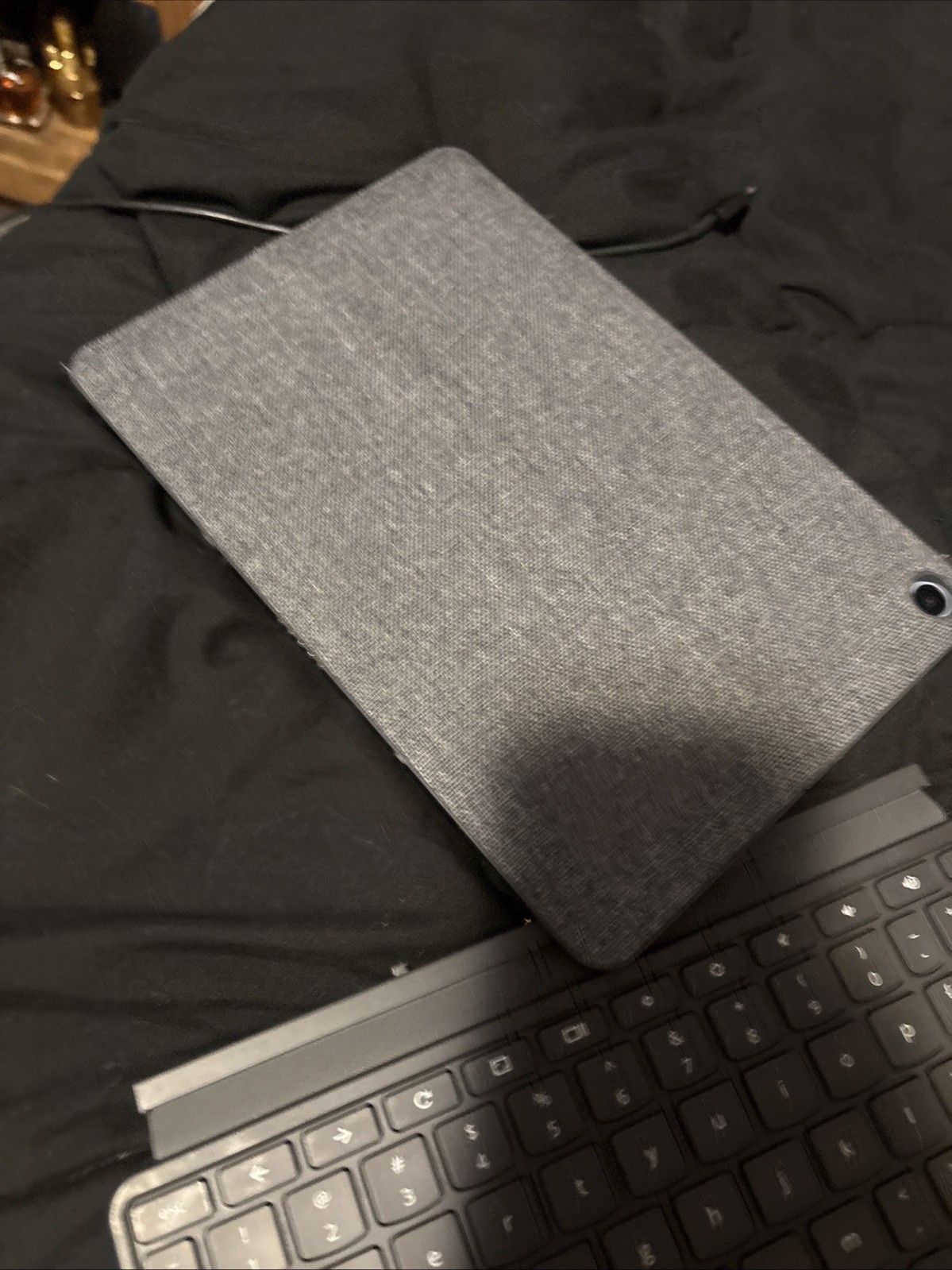 Lenovo Chromebook Duet 10.1″ 2-in-1 Tablet & Laptop (64GB) With Keyboard & Case