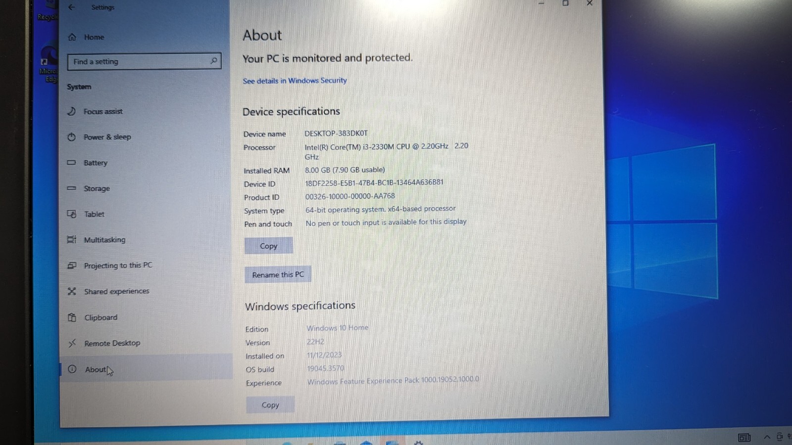 Dell System Vostro 3750 Laptop Core i3-2330M @ 2.20GHz 8GB RAM 200GB HDD