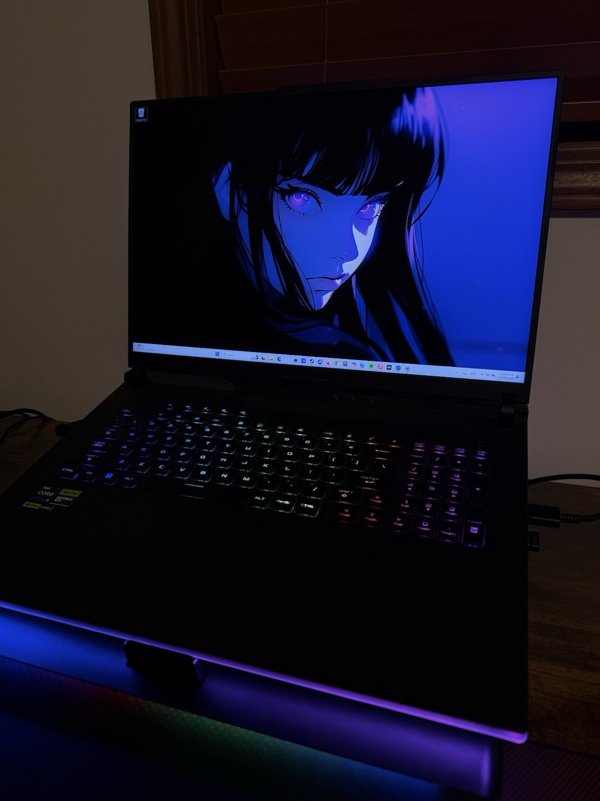 ASUS ROG Strix Scar 18 Intel Core i9-14900HX RTX 4080 32GB 1TB SSD Win 11