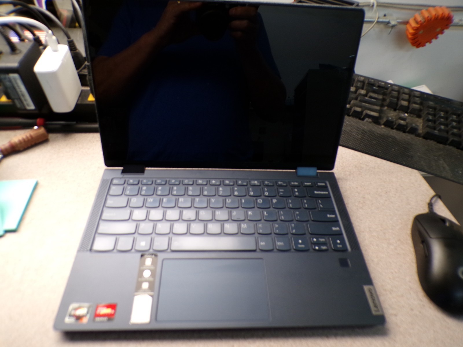 Lenovo Yoga 6 13ARE05 13.3-inch Laptop Black, Ryzen 5 pro 4650u, 8GB RAM, #22299