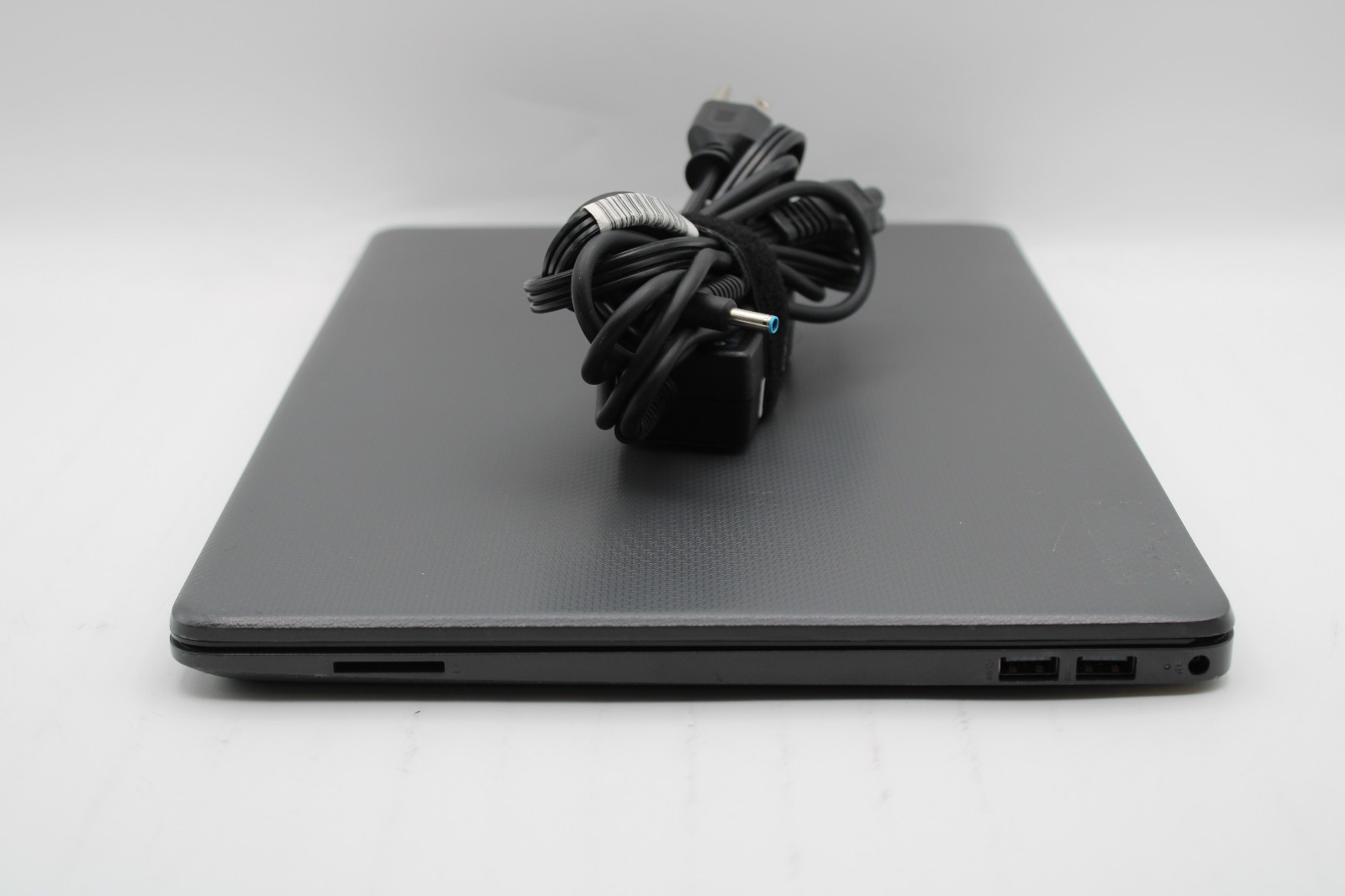 HP 250 G8 i3-1005G1 @ 1.2 GHz 8GB RAM No SSD No OS