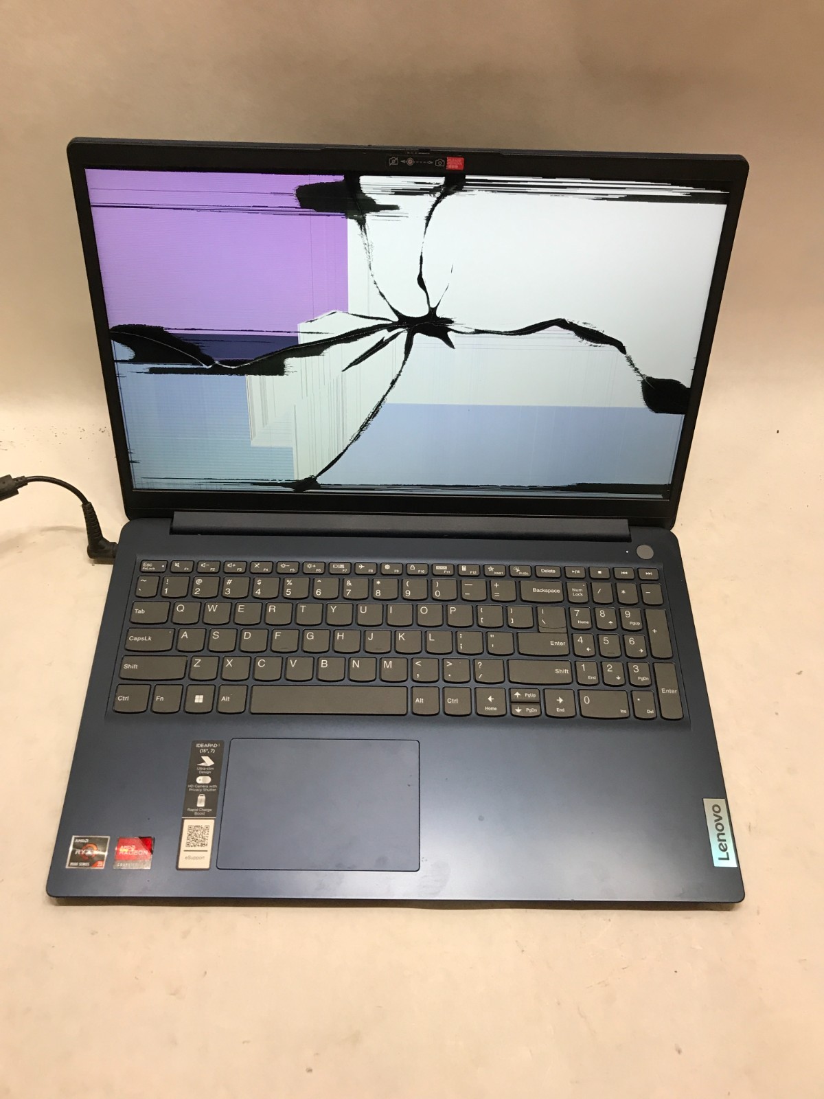 Lenovo IdeaPad 1 15AMN7 15″ Ryzen 3 7000 Series NO RAM NO SSD/OS For Parts – DW