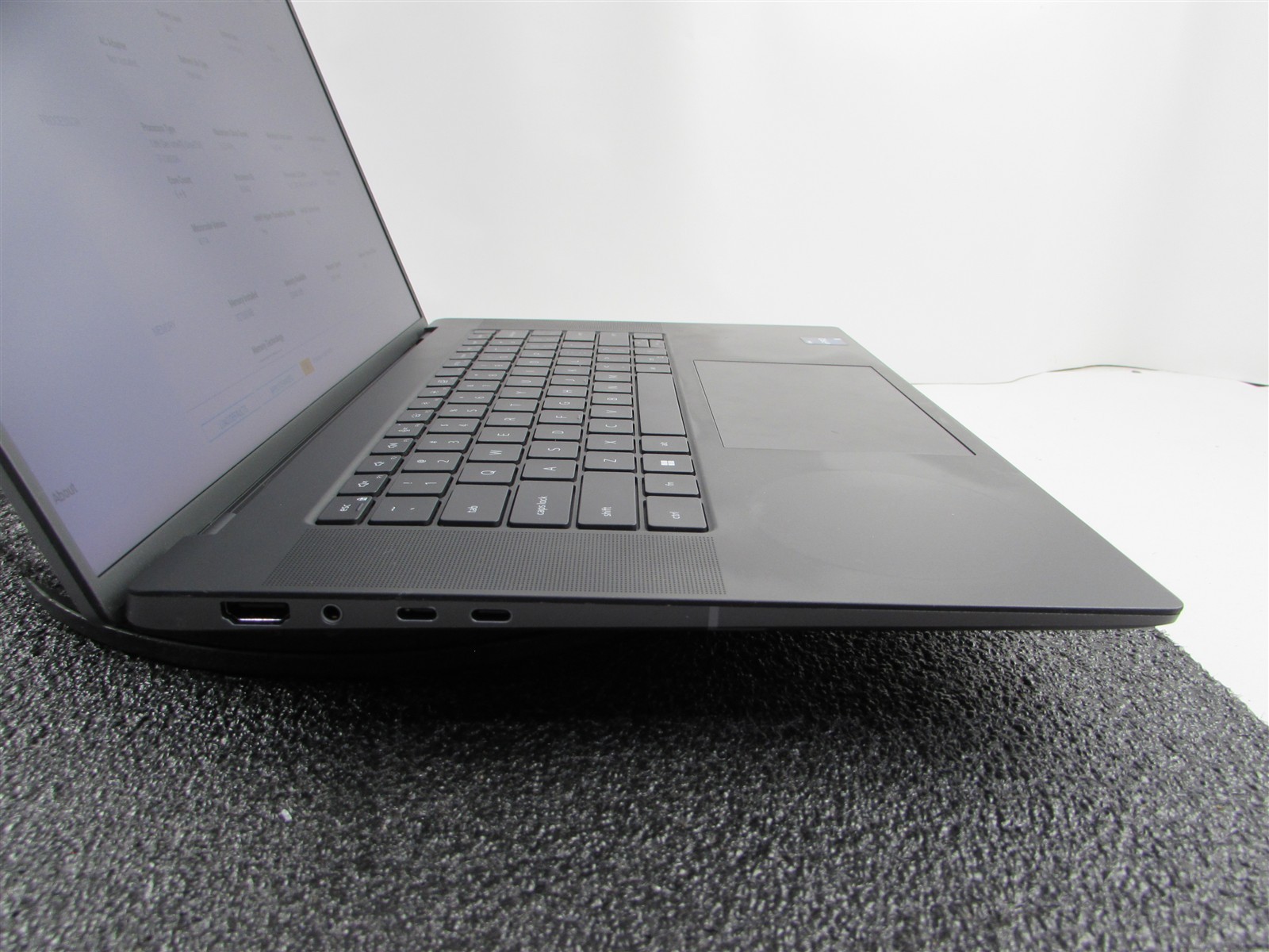 DELL PRECISION 5680 FHD I7-13800H 512GB SSD 32GB RAM WIN 11 PRO NVIDIA RTX A1000