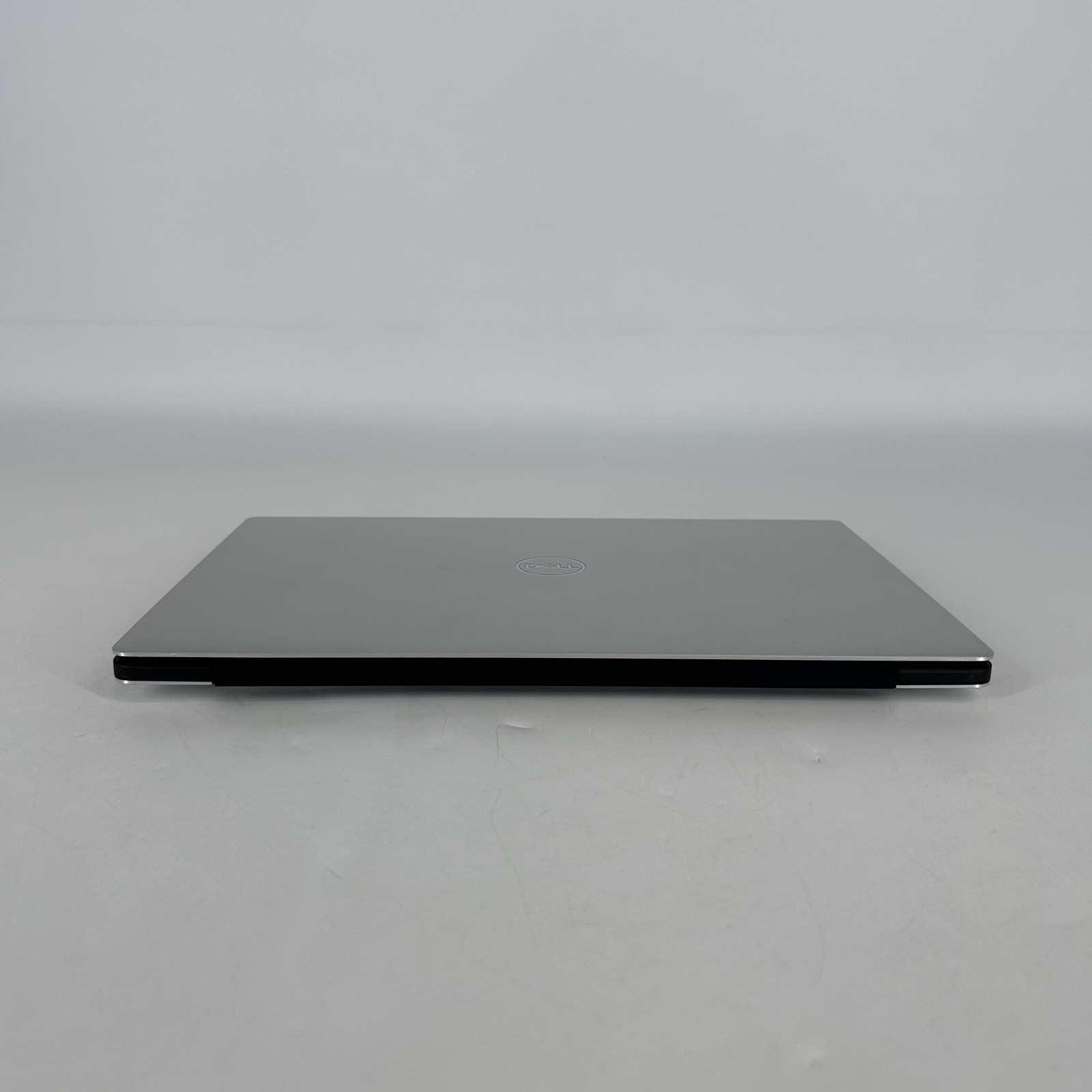 Dell XPS 13 9380 Gray 4K TOUCH i7-8565U 1.80GHz 16GB RAM 2TB SSD Very Good