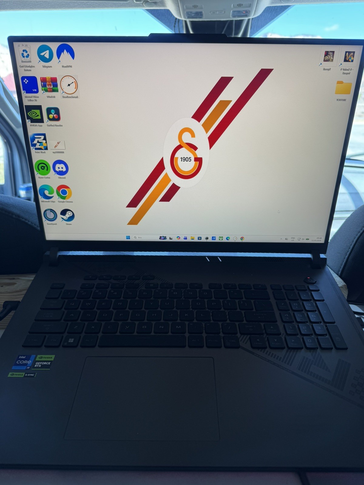ASUS ROG Strix G18 Gaming Laptop Intel I9-13980HX RTX 4080 32GB RAM 1TB SSD W11