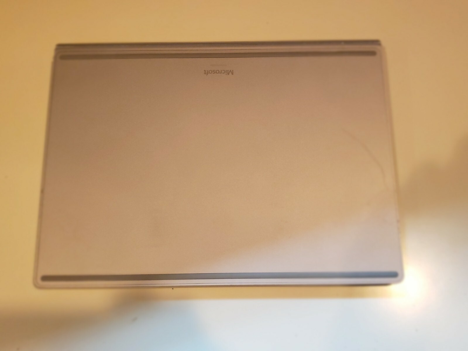 Microsoft Surface Book 13.5 inch (256GB, Intel i7-6600U, 2.5GHz, 8GB)…