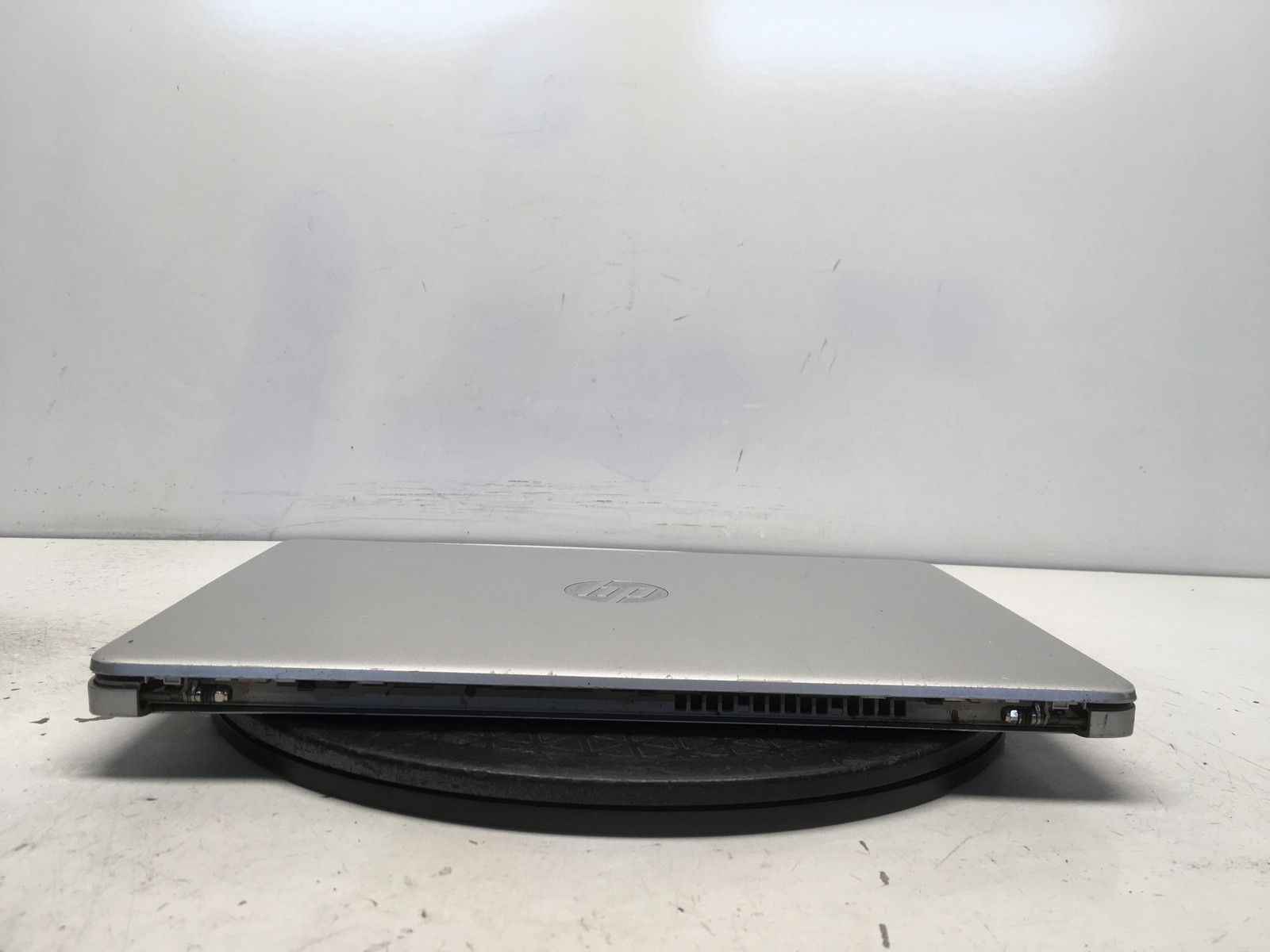 HP 14-FQ0036CL AMD 3020E 1.2GHz 4 GB NO HDD No Batt