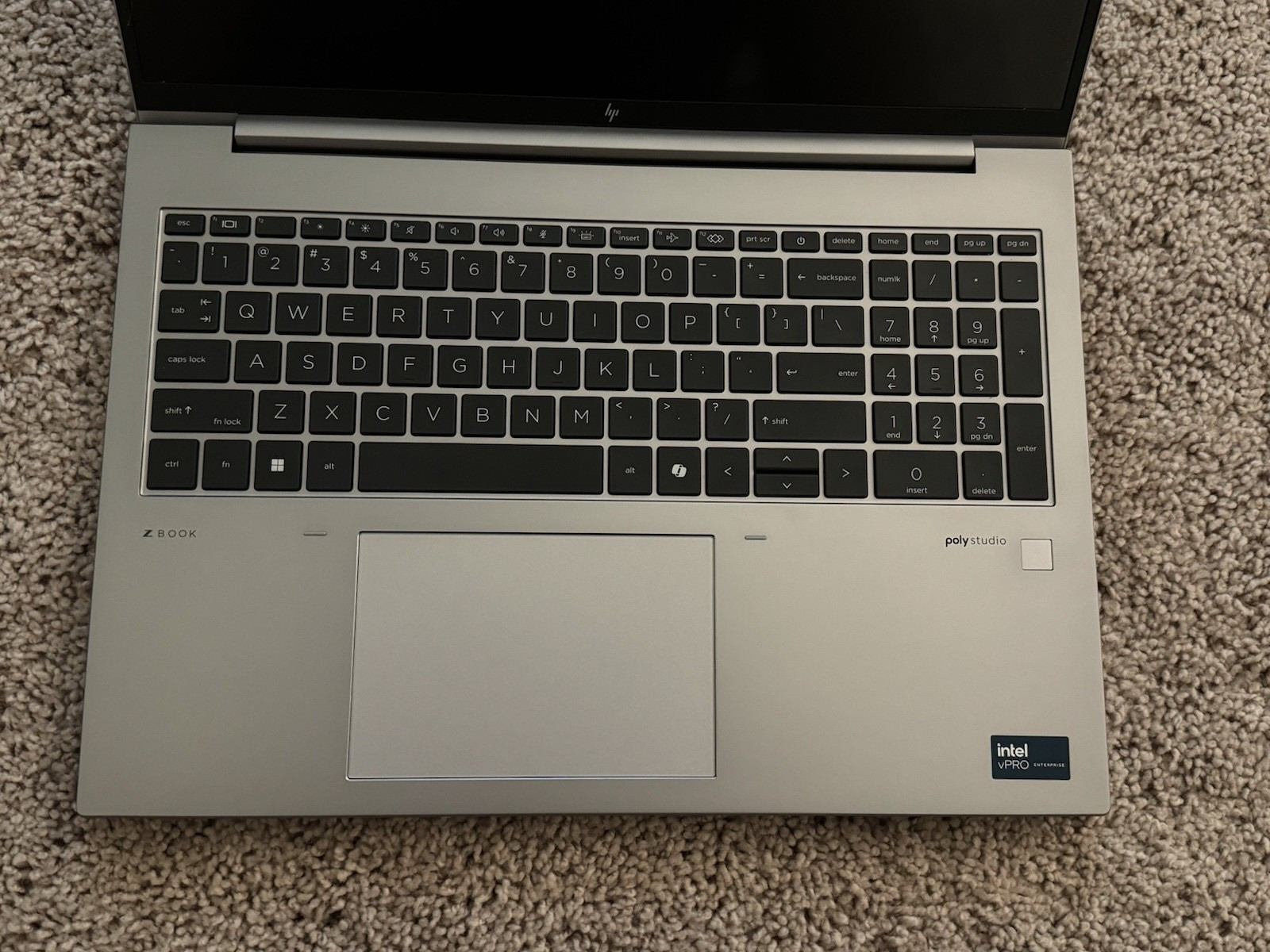 HP ZBook Firefly 16 G11 FHD+ 1.4 GHz Ultra 7 165H 16GB 256GB SSD Backlight-great