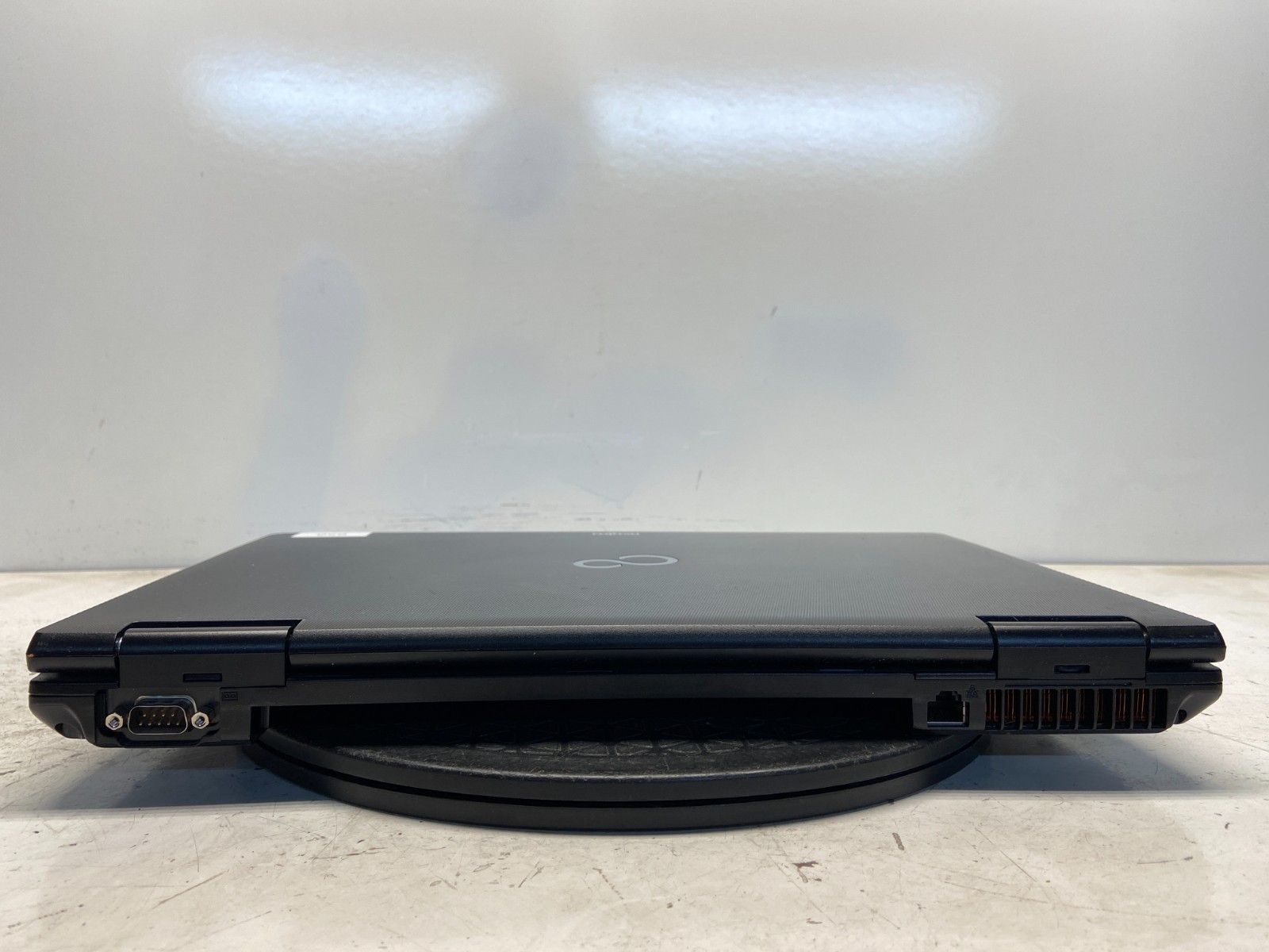 Fujitsu LifeBook E752 Intel i5-3340M 2.7GHz 4 GB NO HDD