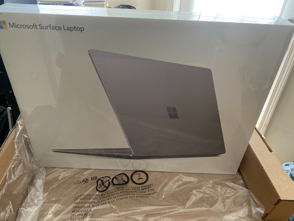 Microsoft Surface Laptop 3 (15 in | AMD Ryzen 7 (Gen 3) | 512GB SSD | Platinum)