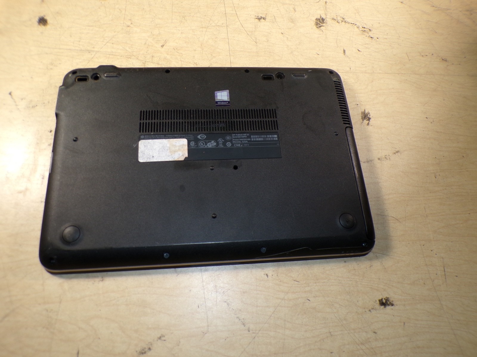 HP PROBOOK 640 G3 INTEL I5 7TH GEN 8GB RAM **POWER ON/ WATER DAMAGE **NO HD