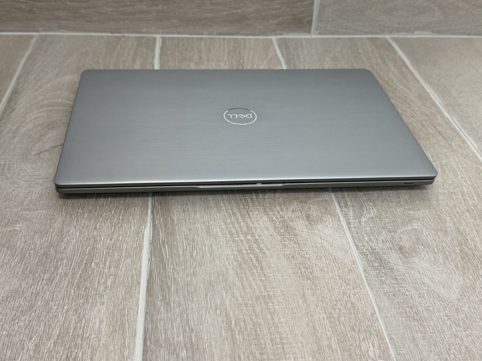 Dell Latitude 7320 13″ Touch Laptop Core i5-1145G7 16GB RAM 256GB SSD Win-11
