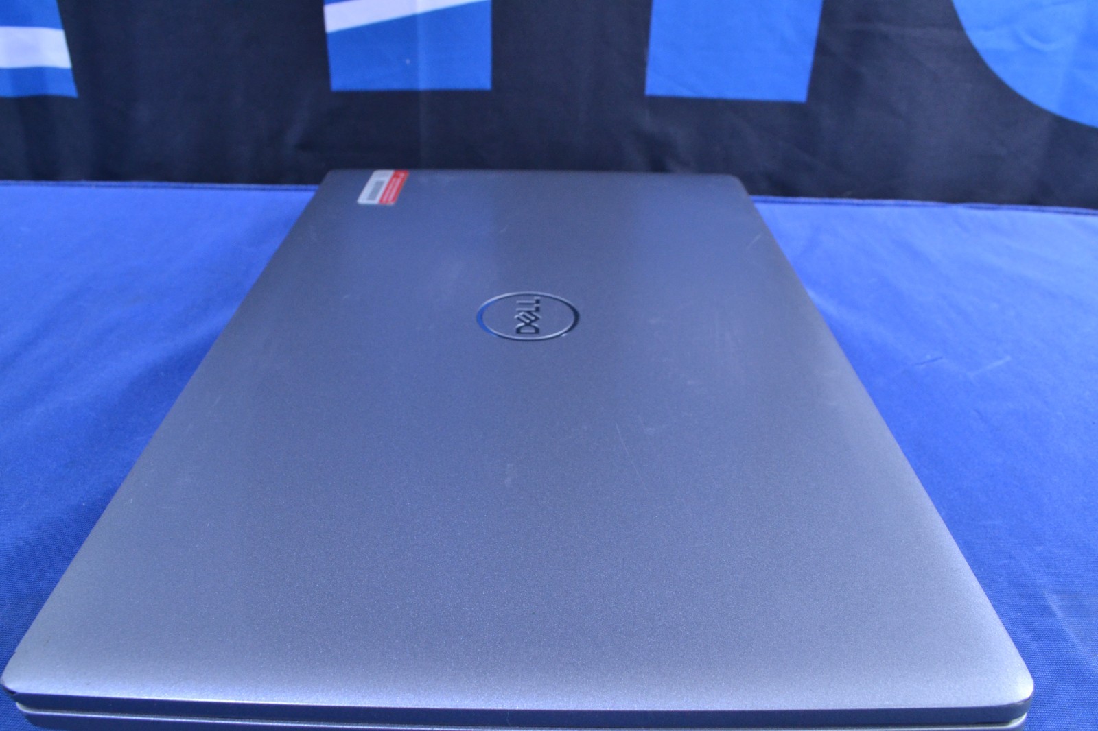Dell Precision 3561 i7-11850H/NVIDIA T100/16GB/512GB/ Win 11/ No Batt. (J061201)