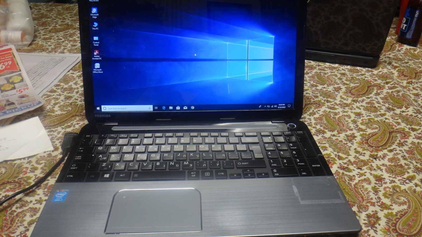 Toshiba satellite S50-A, I7, 15.6″, 16GB, 1TB SSD, windows 10, good laptop