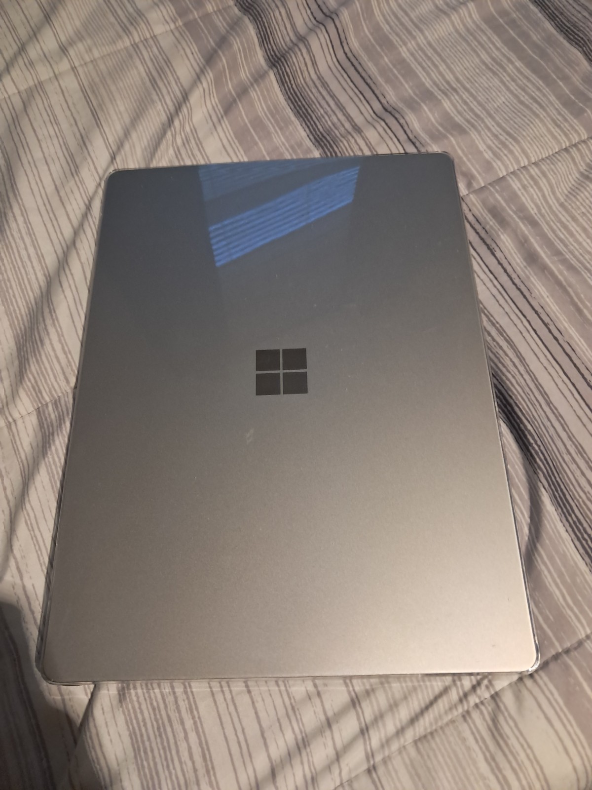 Microsoft Surface Laptop 3 16GB 256GB SSD i5-1035G7 Win11 Pen and Touch Support