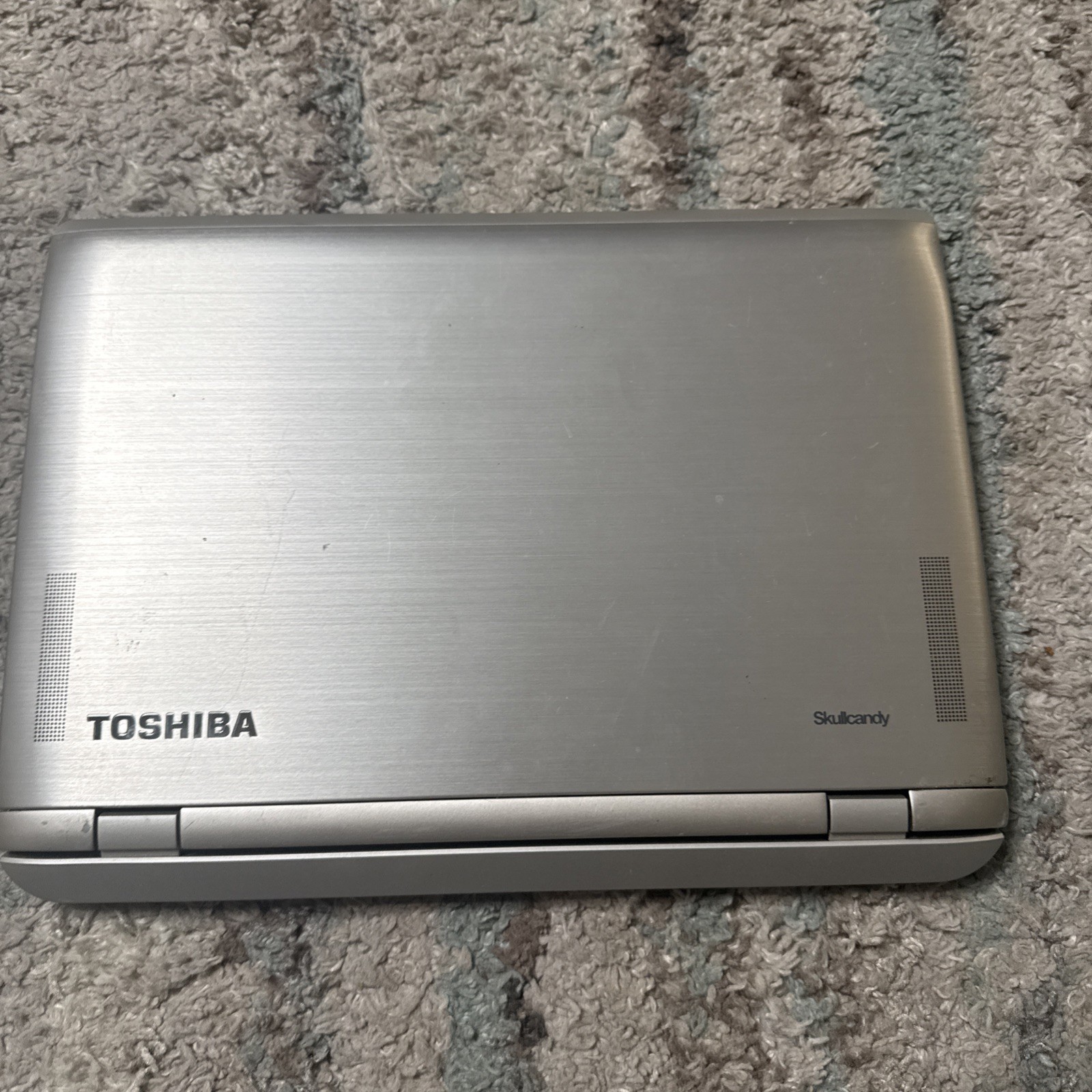 Toshiba Satellite Click 2 Pro P35W-B3204 Intel Core i5-4210u Laptop Tablet