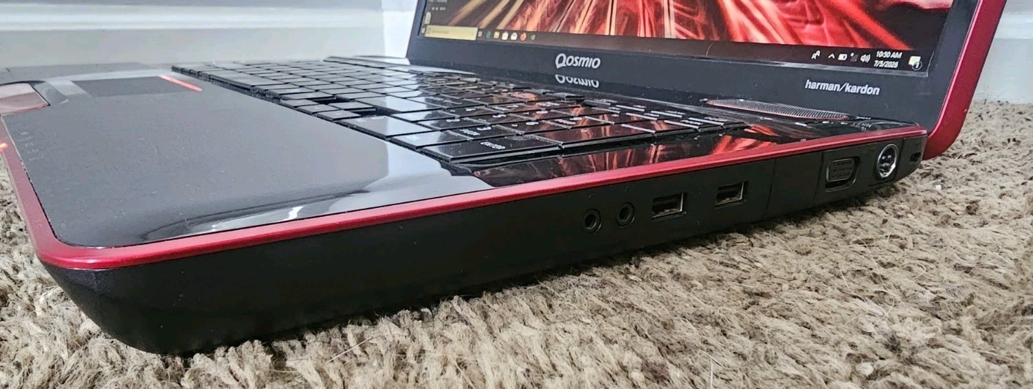 Toshiba Qosmio X500-Q930X i7-2630QM, 16GB RAM, 500GB SSD, 2TB HDD, Win 10 Pro