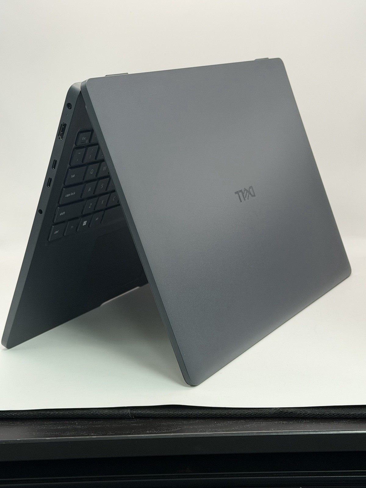 Dell Pro 16 PC16255 16″ Notebook – Full HD Plus – AMD Ryzen 5 , 16GB – New Open