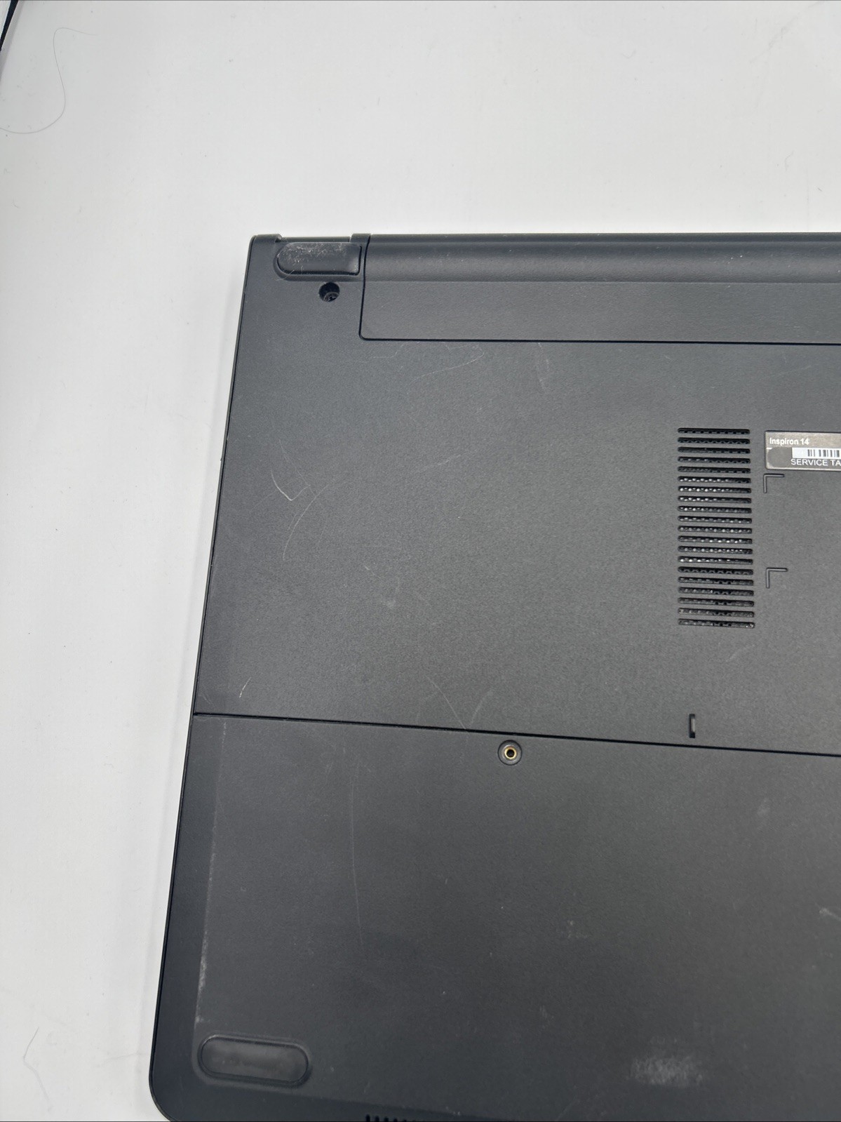 Dell Inspiron 14 Laptop Parts Bad Motherboard No HDD/SSD 14″ screen