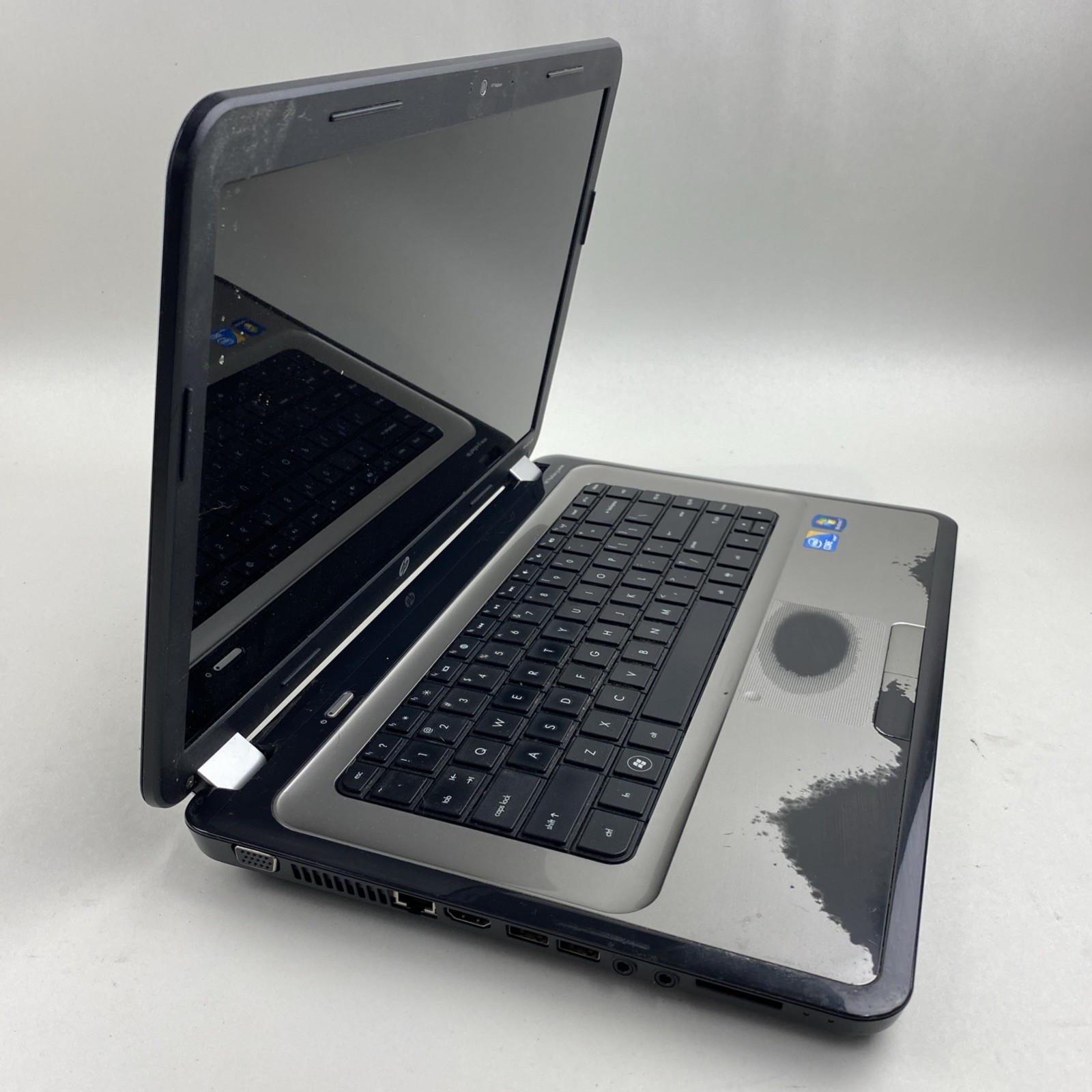 HP Pavilion g6 Core i3-M380 2.53GHz 2GB RAM 15.6″ No Battery No HDD No OS