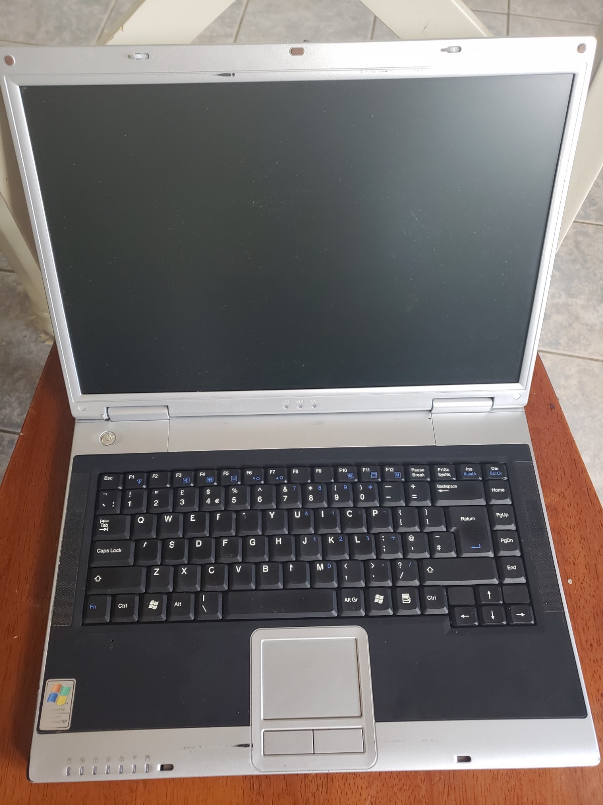 Rare Novatech Mitac 8050d WinXP Gaming PentiumM 1.8ghz 512mb 40gb Ati 9700 Gpu