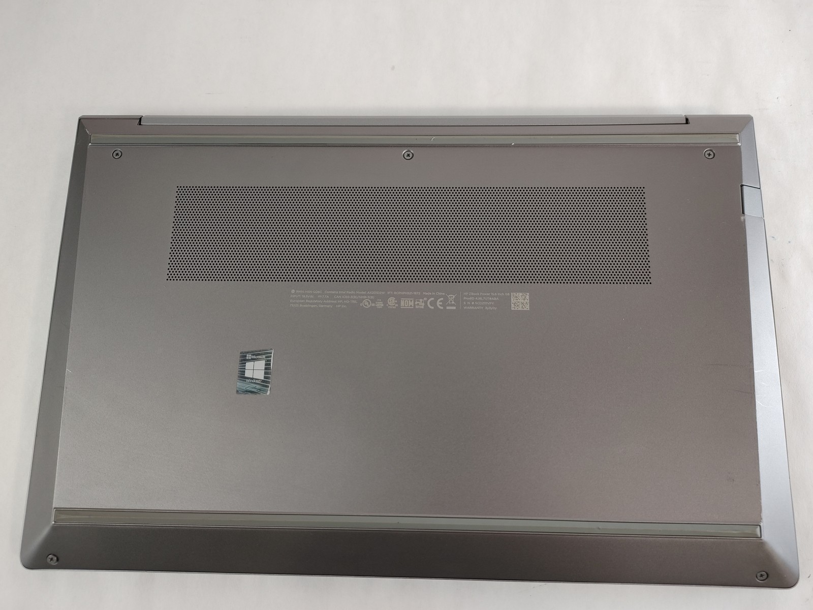 HP Zbook Power G8 Core i9-11900H 2.50 GHz 64 GB DDR4 2 TB NVMe Windows 11 Pro