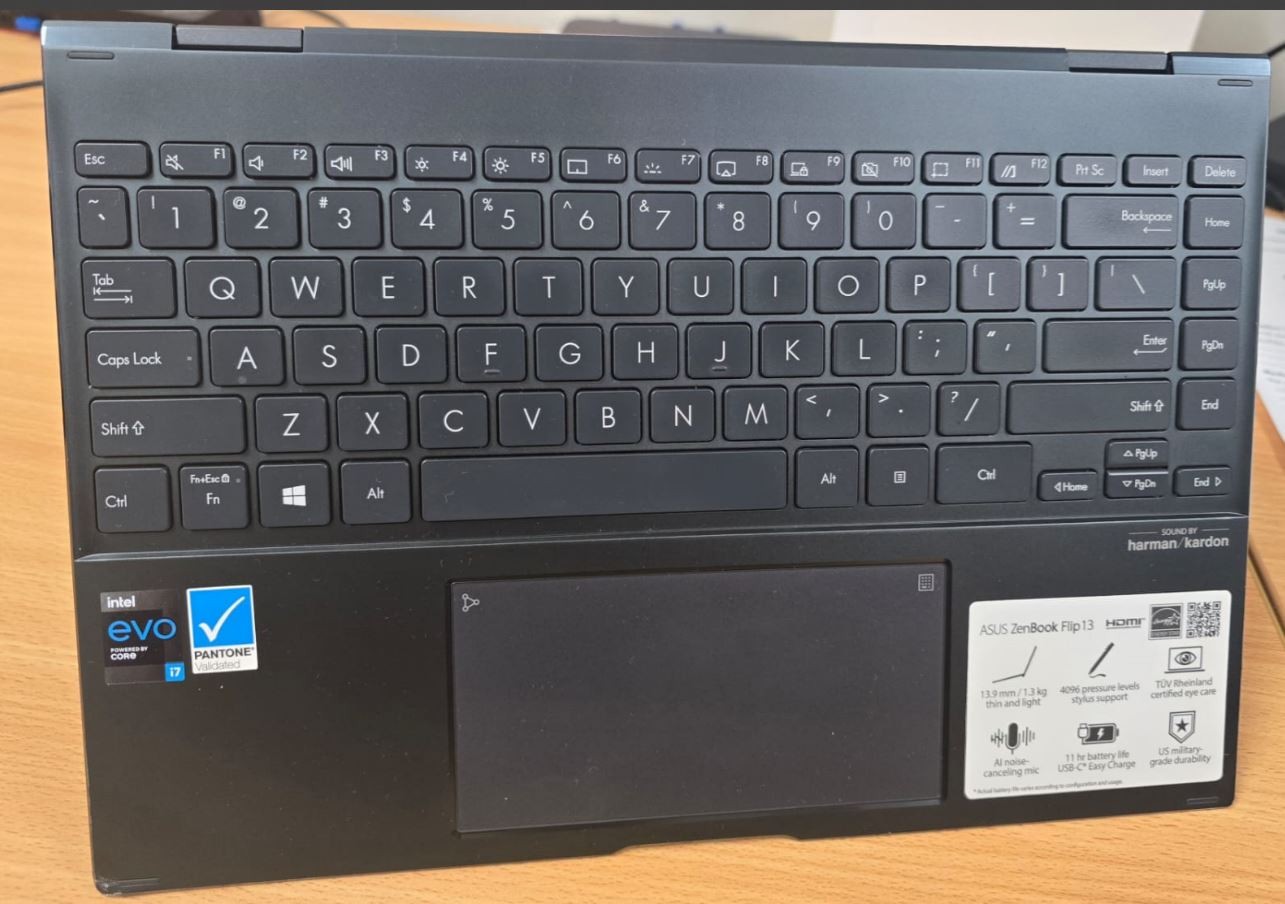 ASUS ZenBook Flip 13 OLED Touch | Evo Core i7 | 16GB RAM | 512GB SSD | 4K HDMI