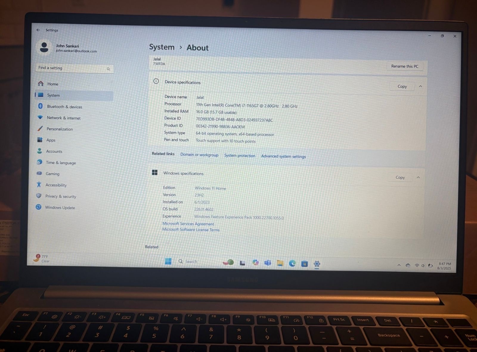 Samsung Galaxy Book NP750TDA 15.6″ i7-1165G7 2.8GHz 16GB RAM 512GB SSD Intel Iri