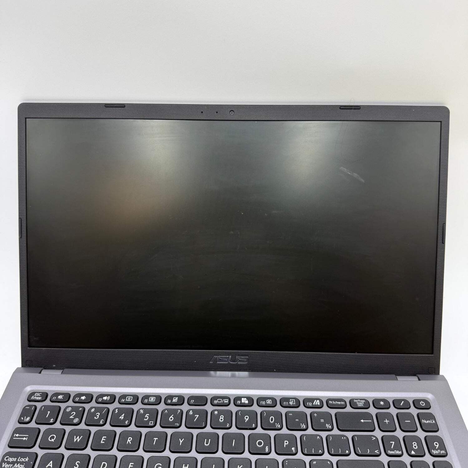Asus Vivobook 15 X515EA-SS31-CB 15.6″ i3-1115G4 3.0GHz 8GB RAM 512GB SSD