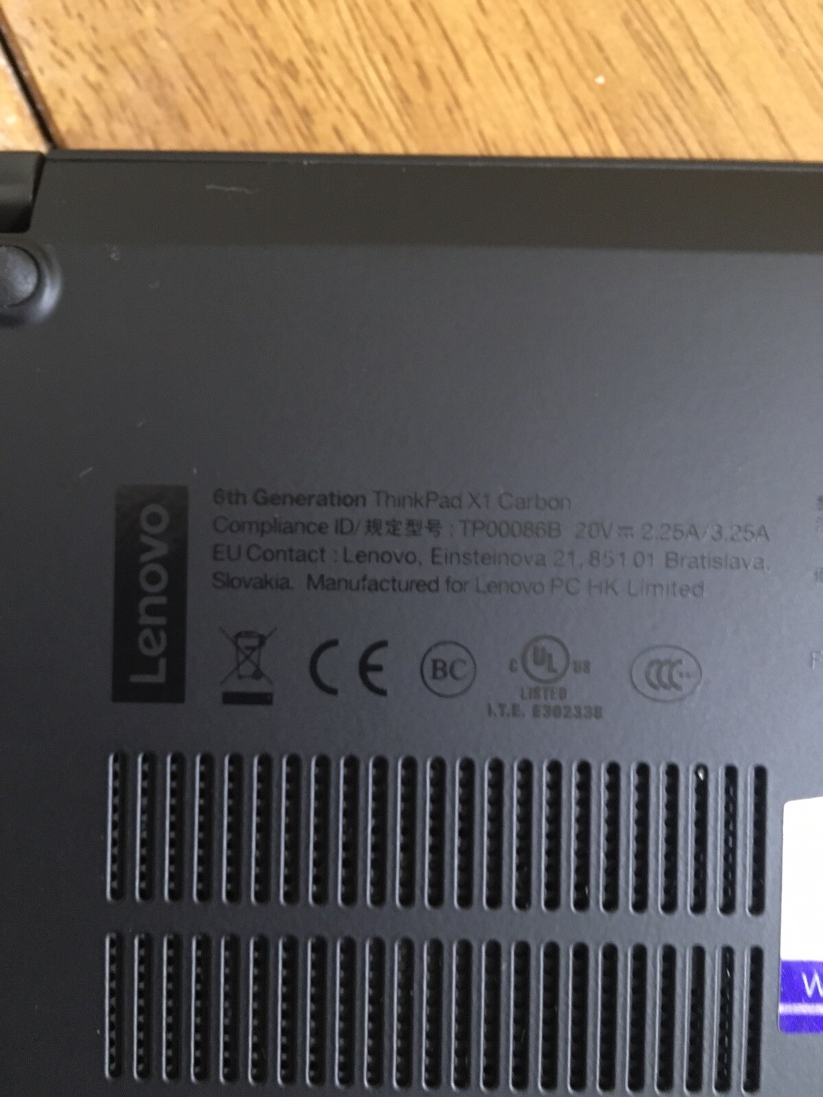 lenovo thinkpad x1 carbon 6th Gen 14” Ultrabook ( Intel Core i7-8650U