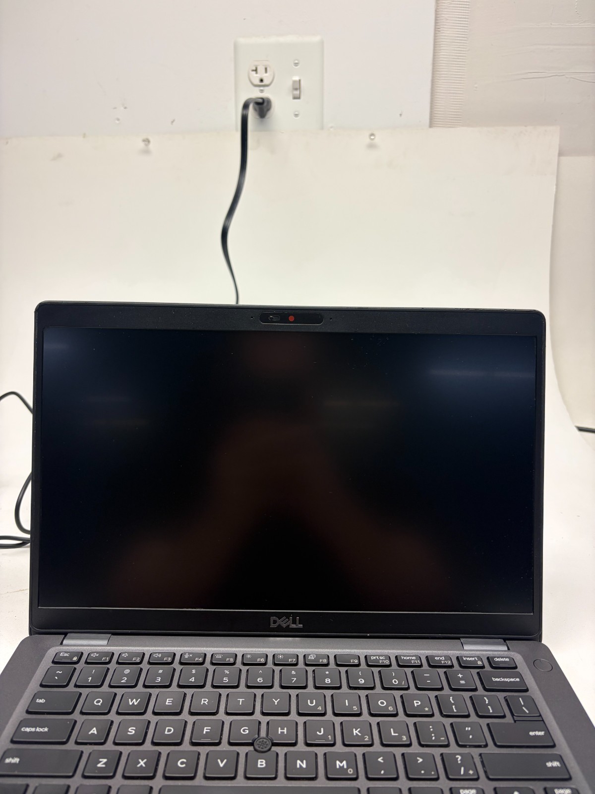Dell Latitude 5400 w/ Power Supply