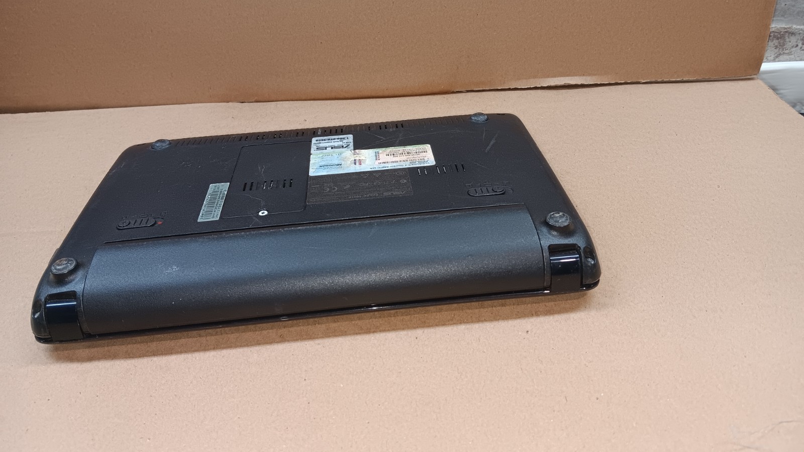 ASUS Eee PC 1001P 10.1″ Mini Netbook Atom N450 2GB 160 GB HD Windows 7 Starter